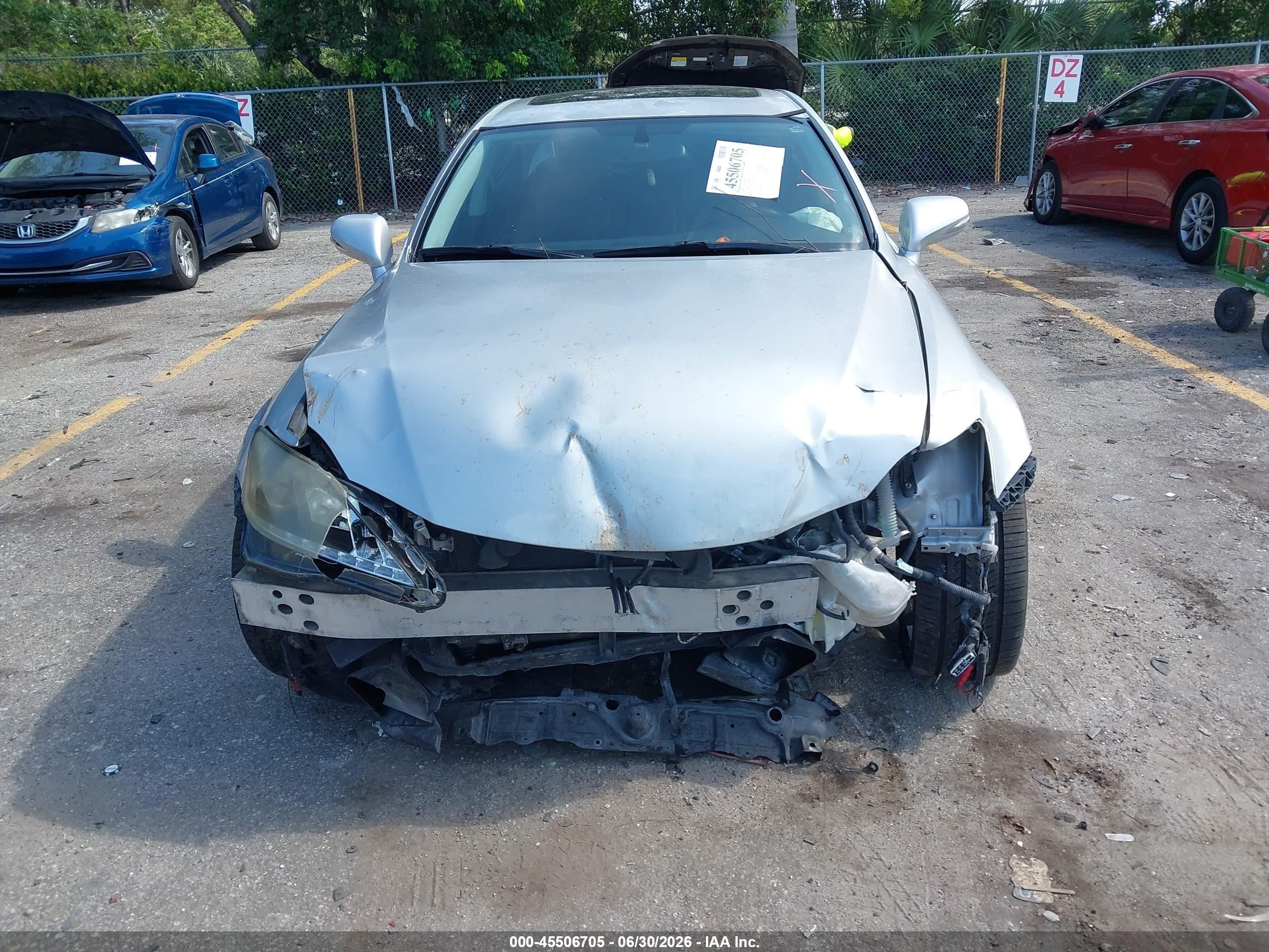 2009 Lexus Is 250   Silver vin: JTHBK262292090498