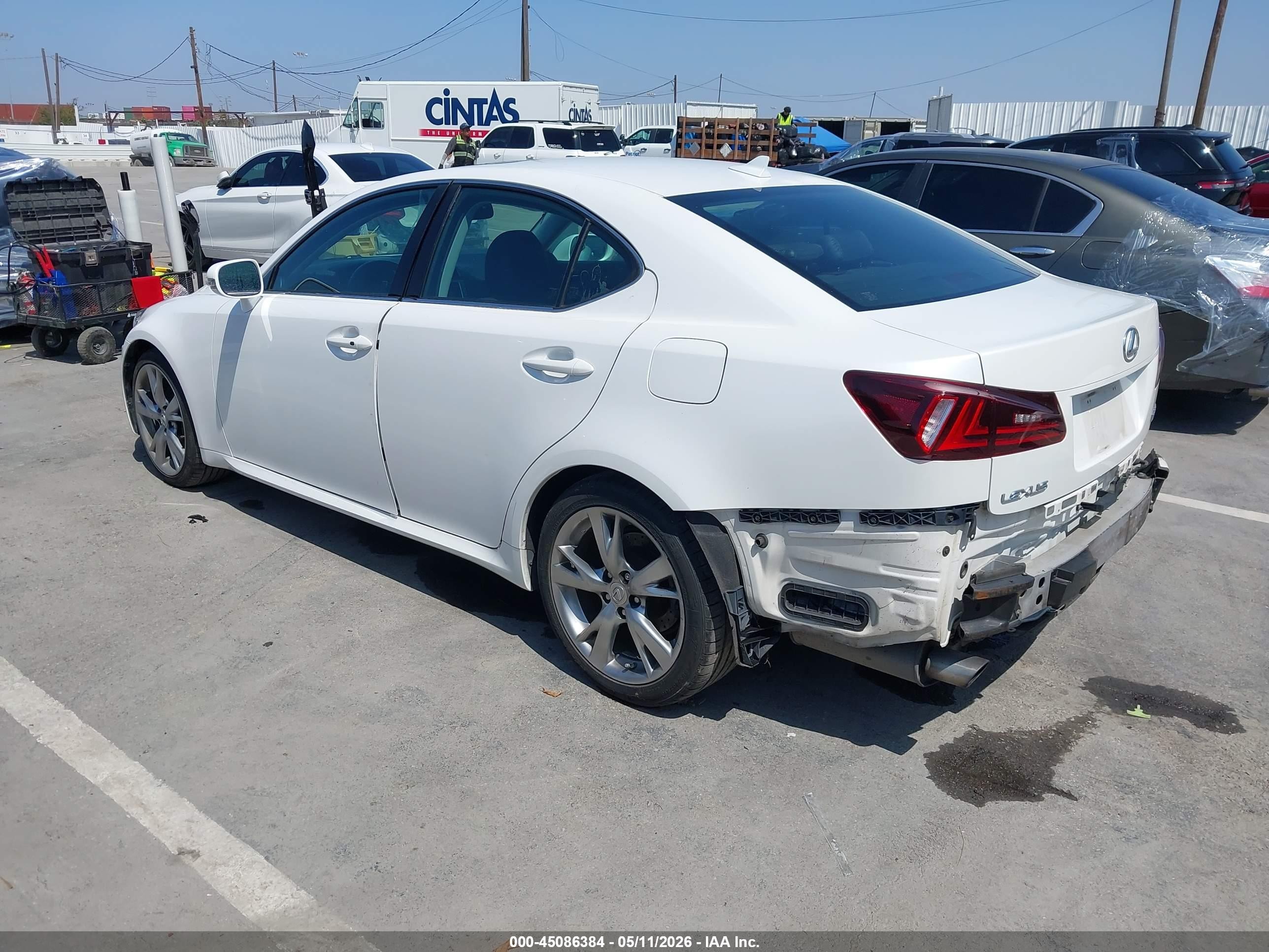 2009 Lexus Is 250   White vin: JTHBK262295093268
