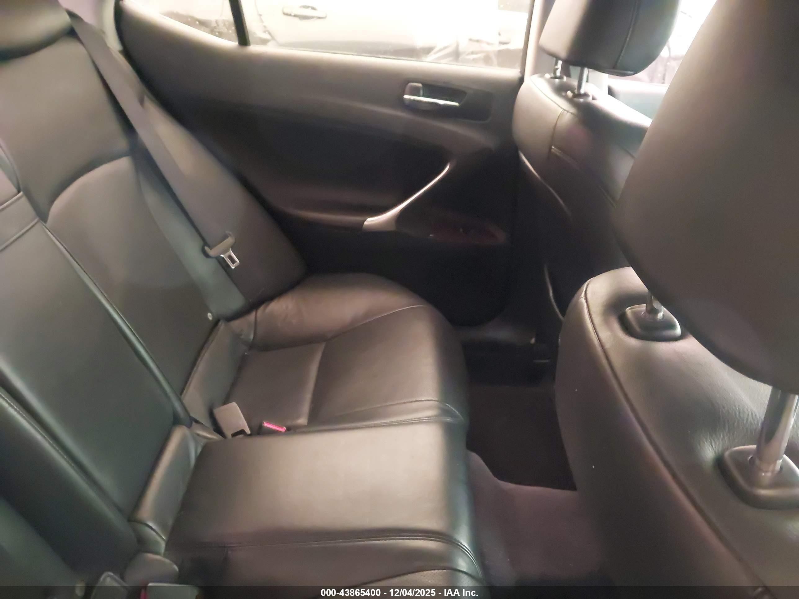 2007 Lexus Is 250   Black vin: JTHBK262372038939