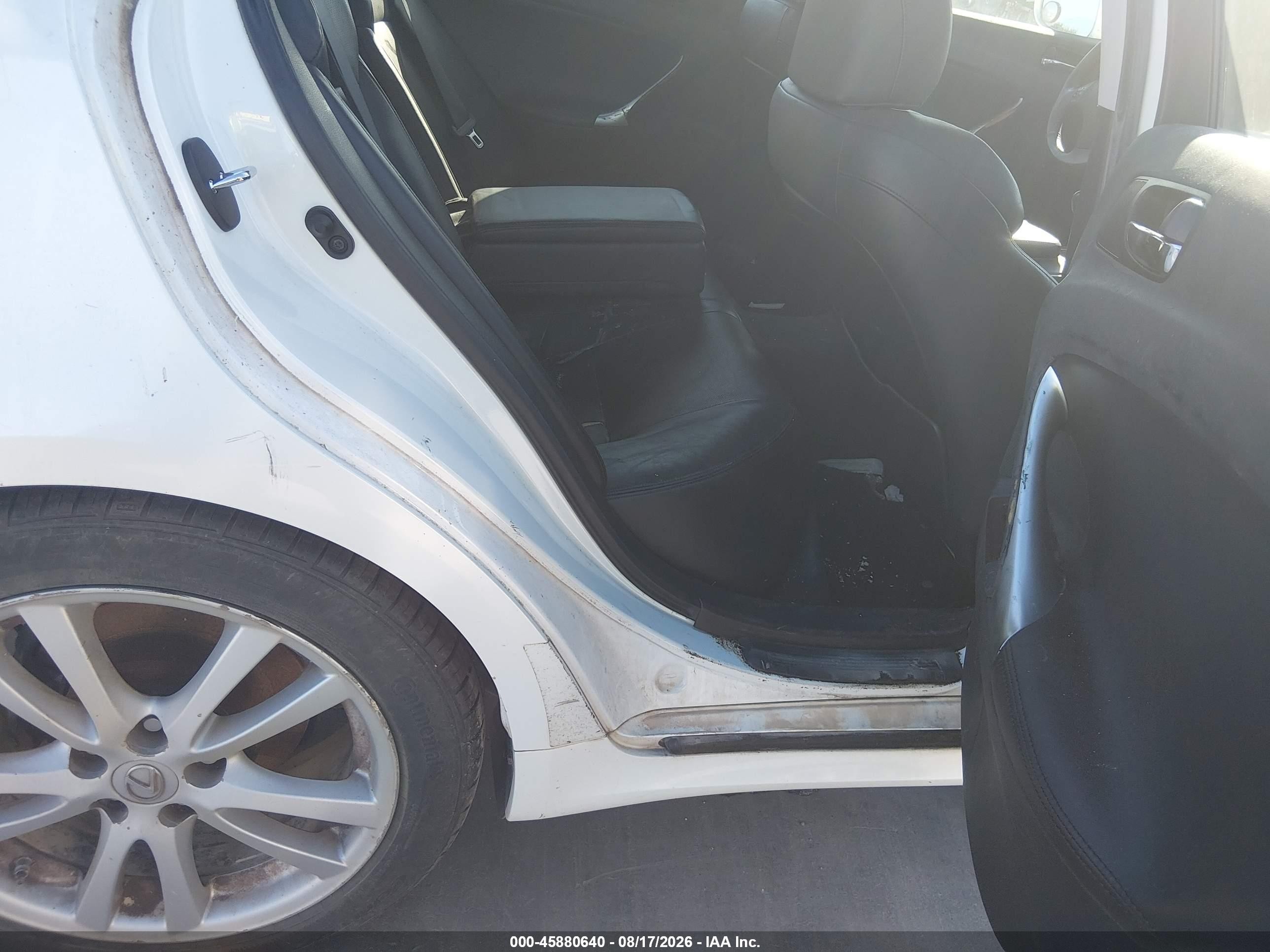 2007 Lexus Is 250   White vin: JTHBK262372053909