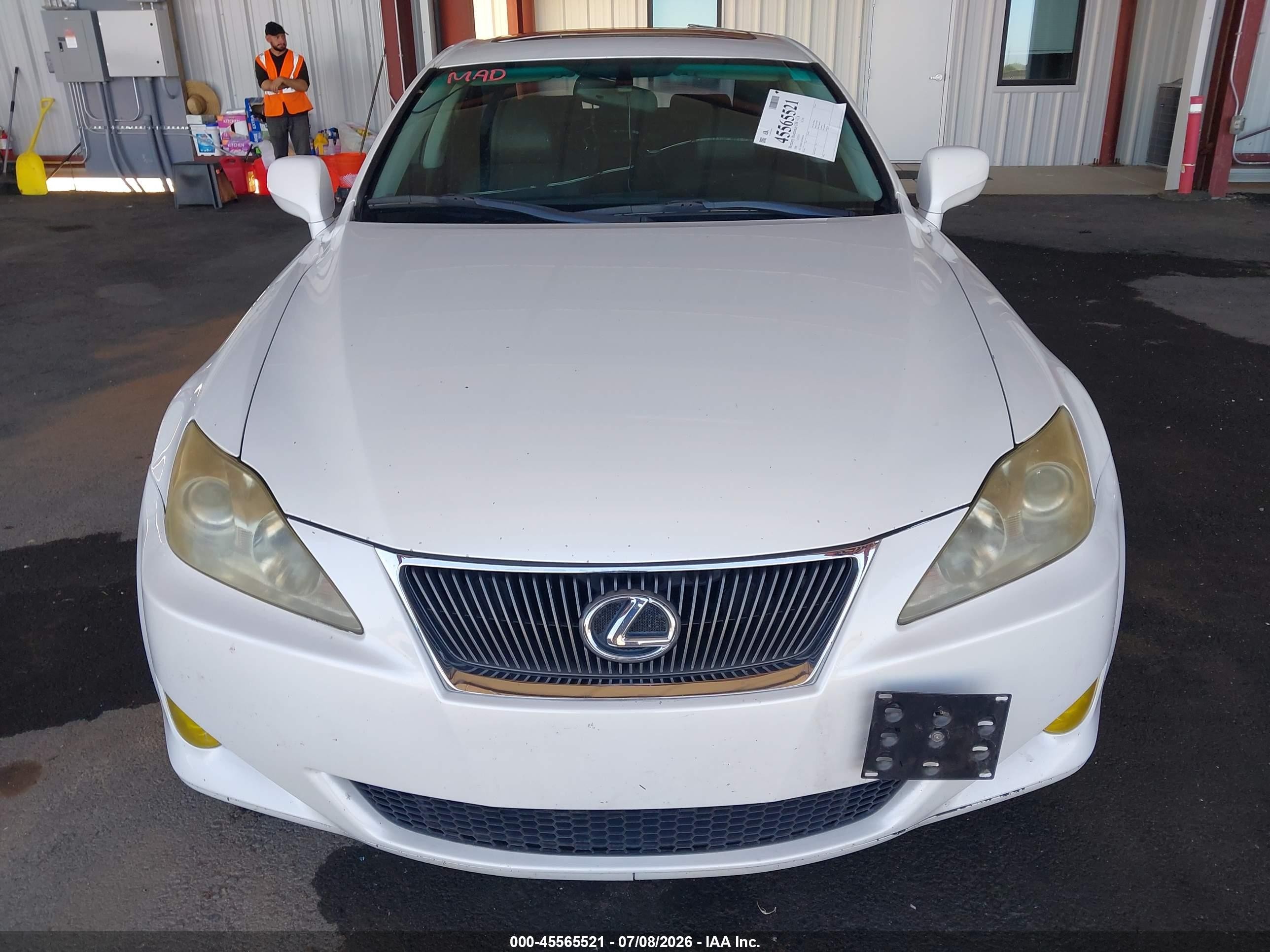 2008 Lexus Is 250   White vin: JTHBK262385084366