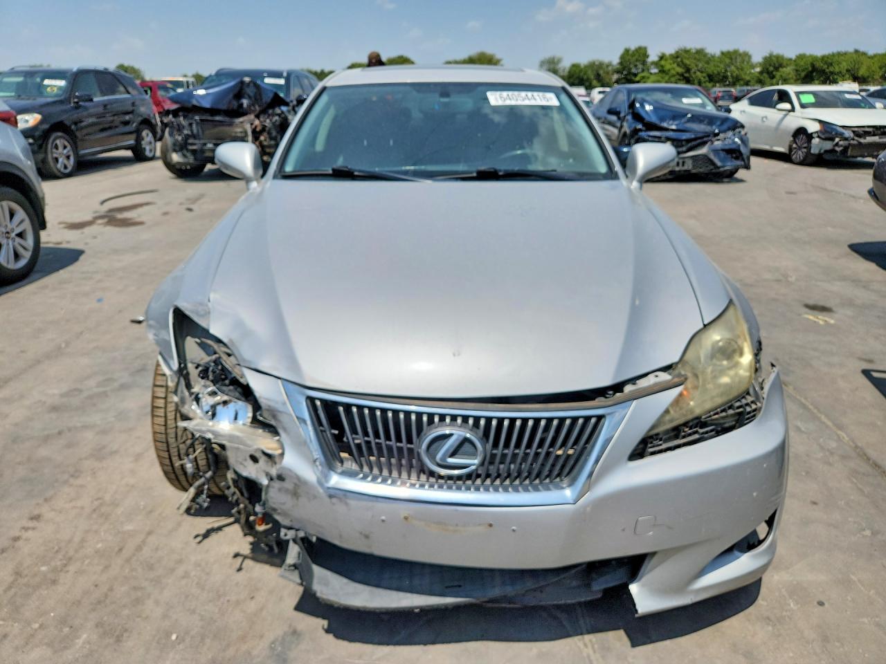 2009 Lexus 250 Silver vin: JTHBK262392086394