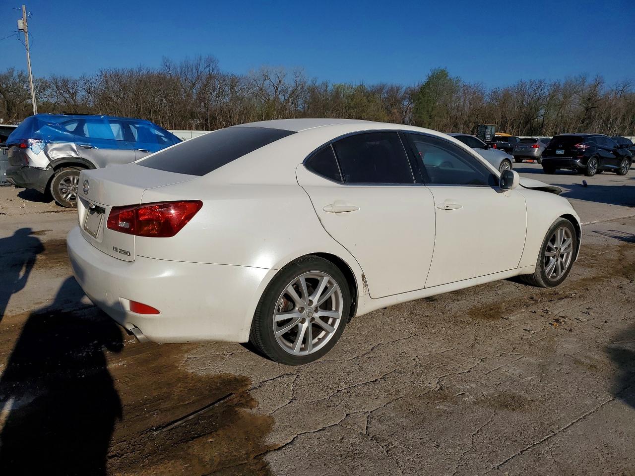 2006 Lexus Is 250 Base White vin: JTHBK262562007089