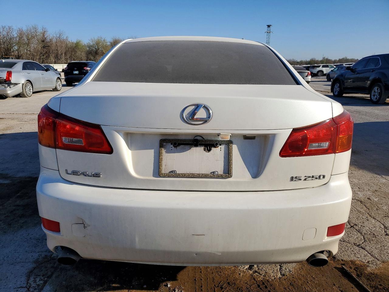 2006 Lexus Is 250 Base White vin: JTHBK262562007089