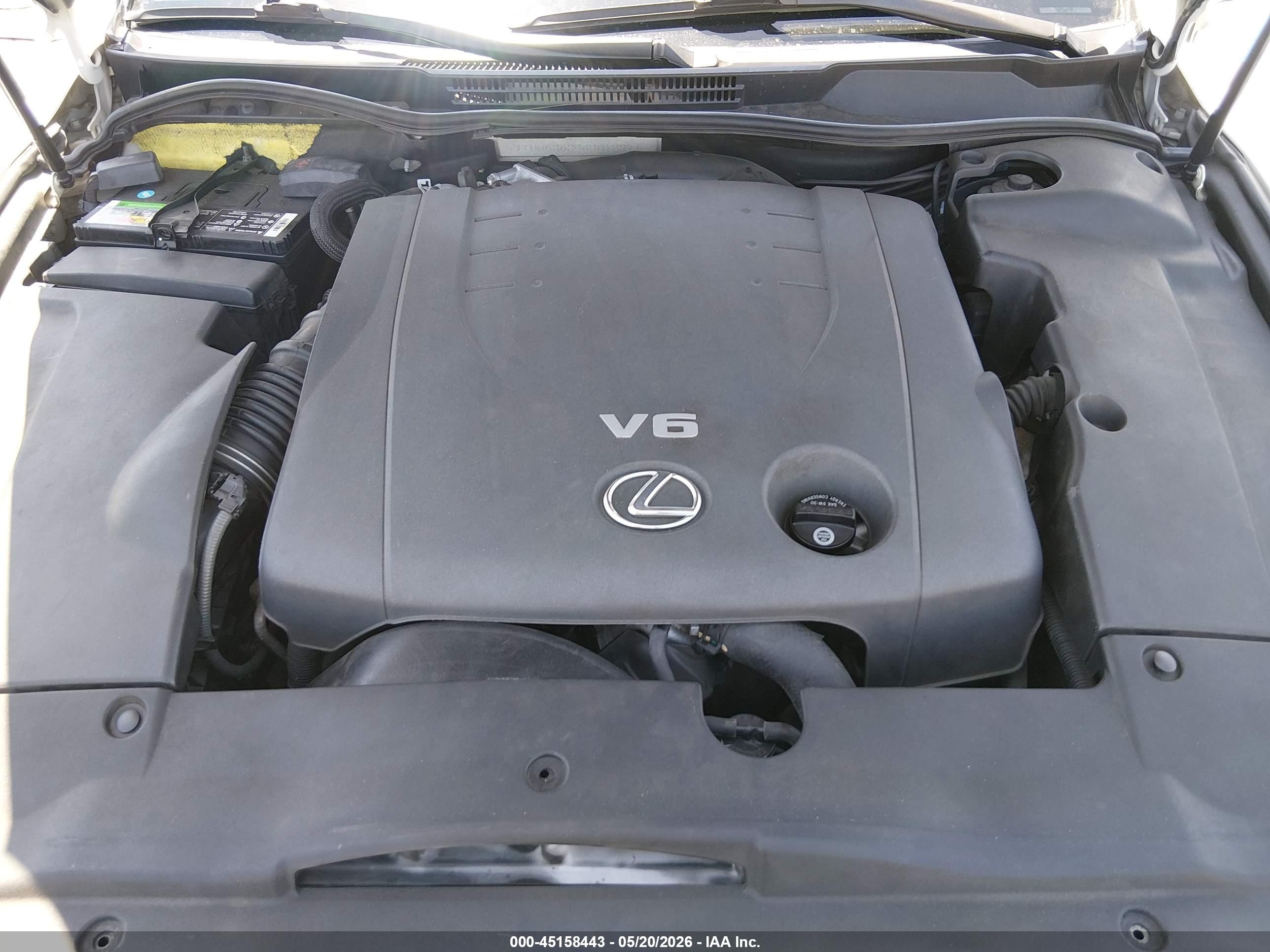 2006 Lexus Is 250   White vin: JTHBK262565012971