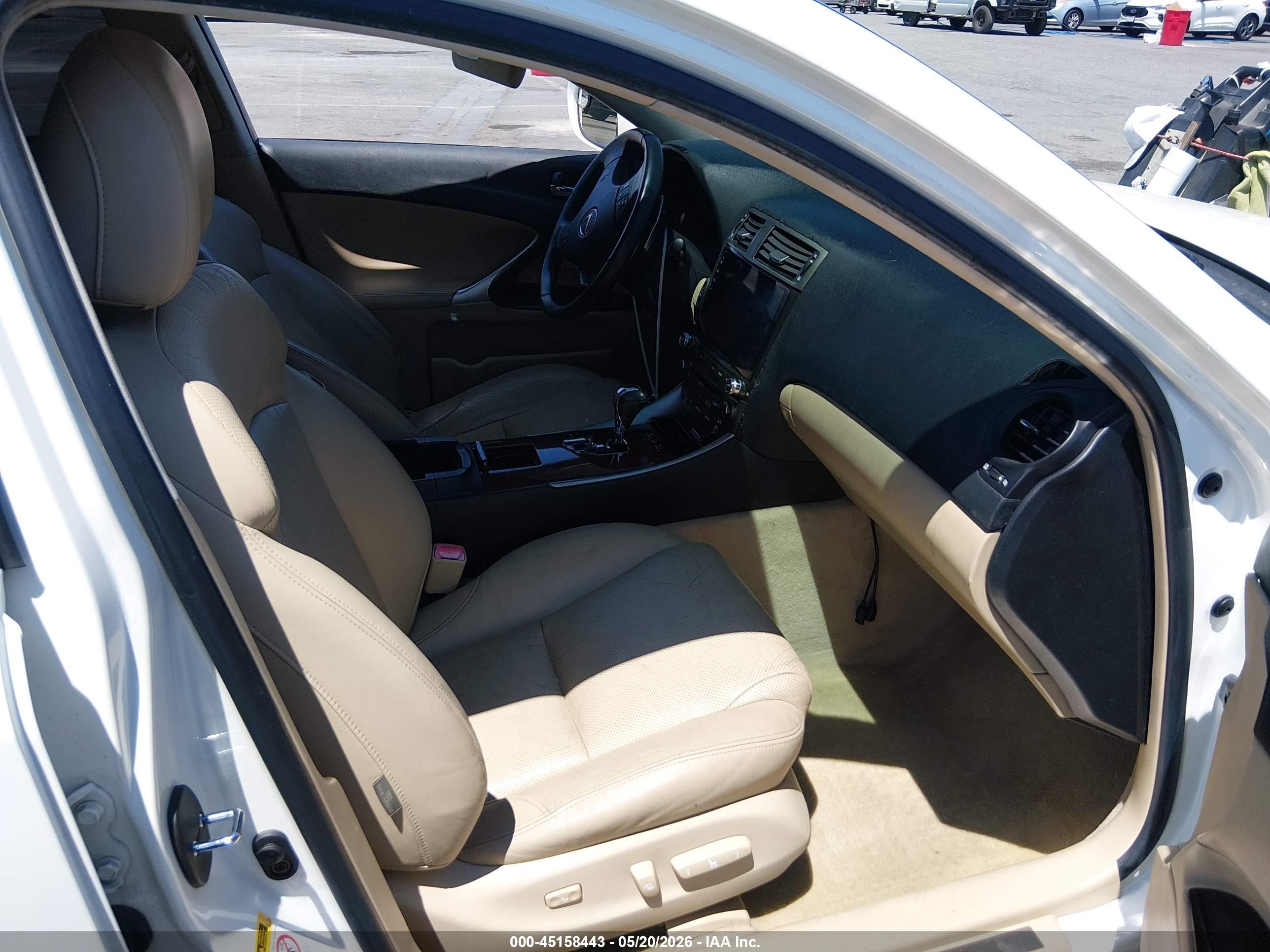 2006 Lexus Is 250   White vin: JTHBK262565012971