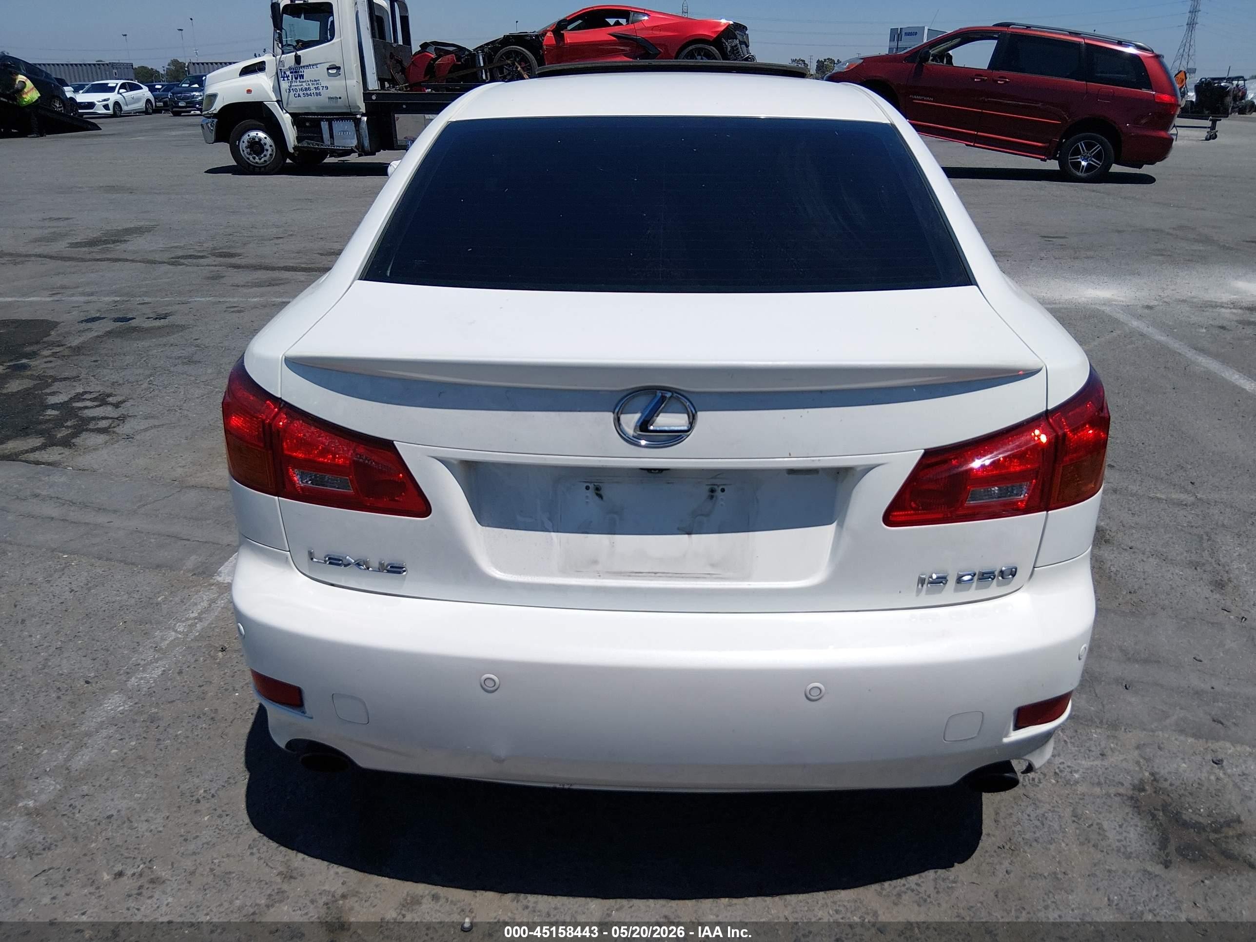 2006 Lexus Is 250   White vin: JTHBK262565012971