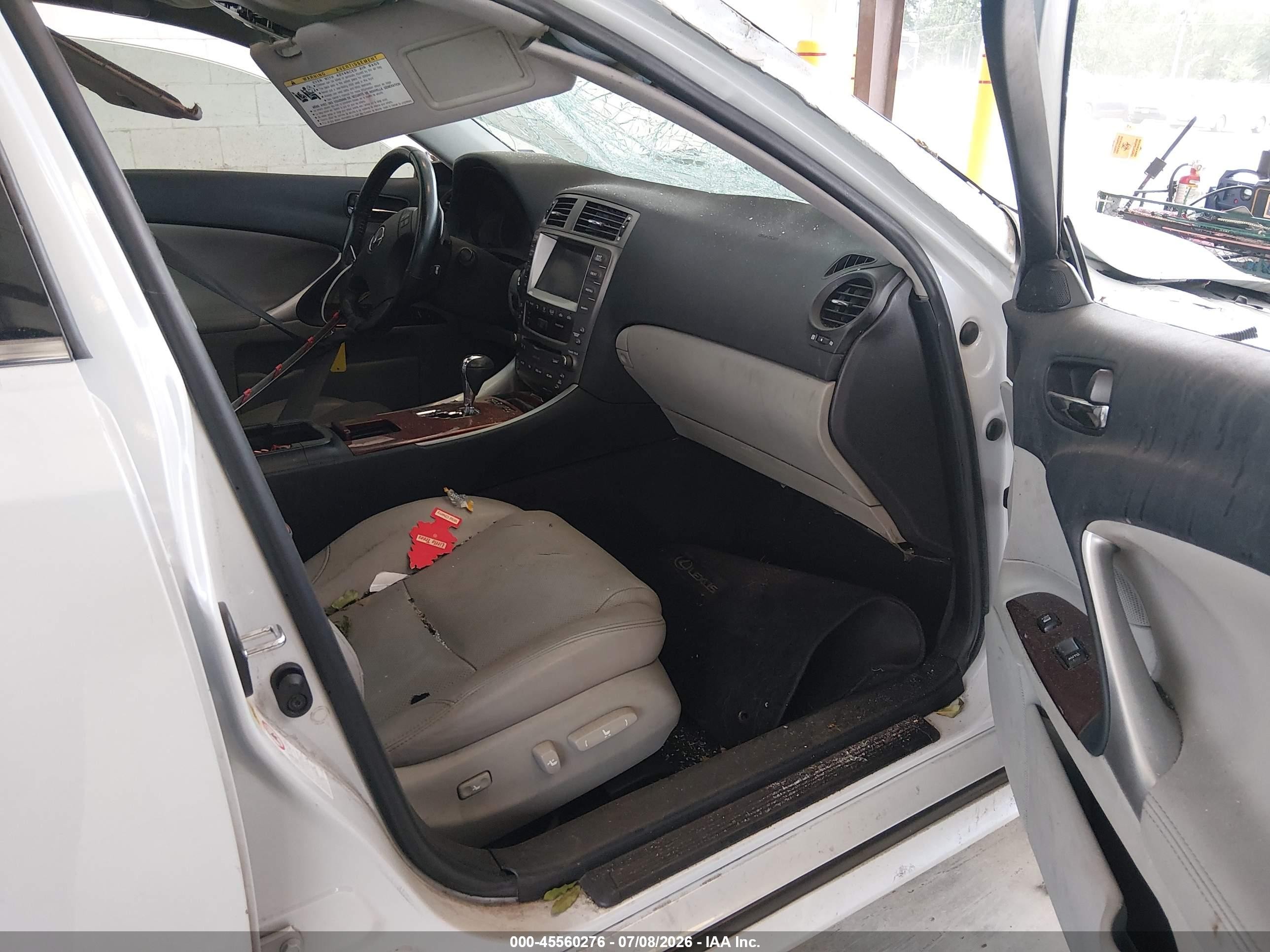 2008 Lexus Is 250   White vin: JTHBK262582068901