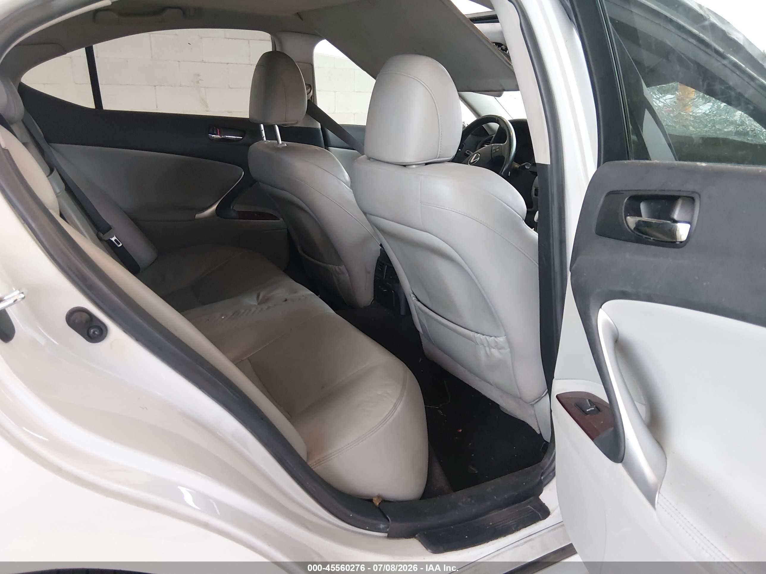 2008 Lexus Is 250   White vin: JTHBK262582068901