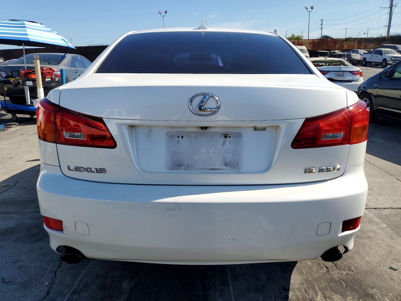 2008 Lexus Is 250 Base White vin: JTHBK262682079454