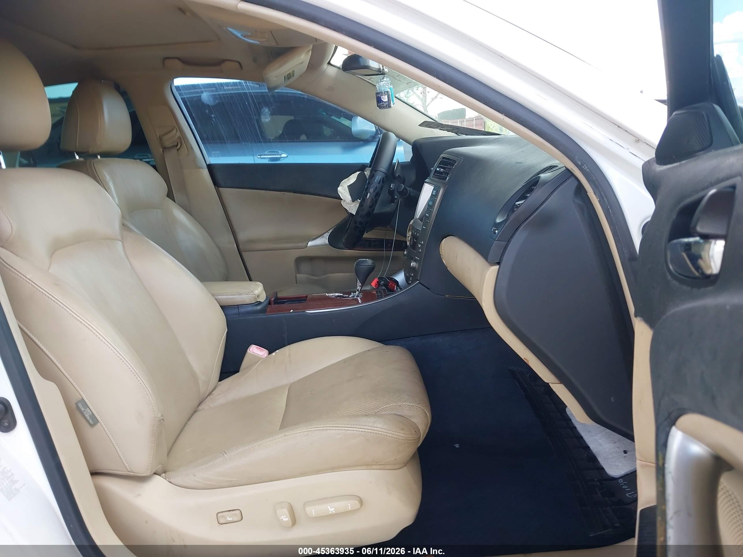 2008 Lexus Is 250   White vin: JTHBK262685059171