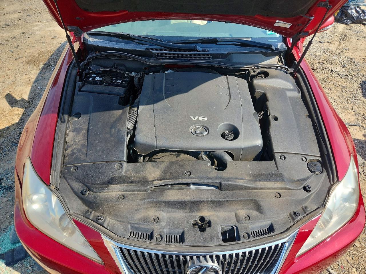 2009 Lexus Is 250 Base Red vin: JTHBK262692091055