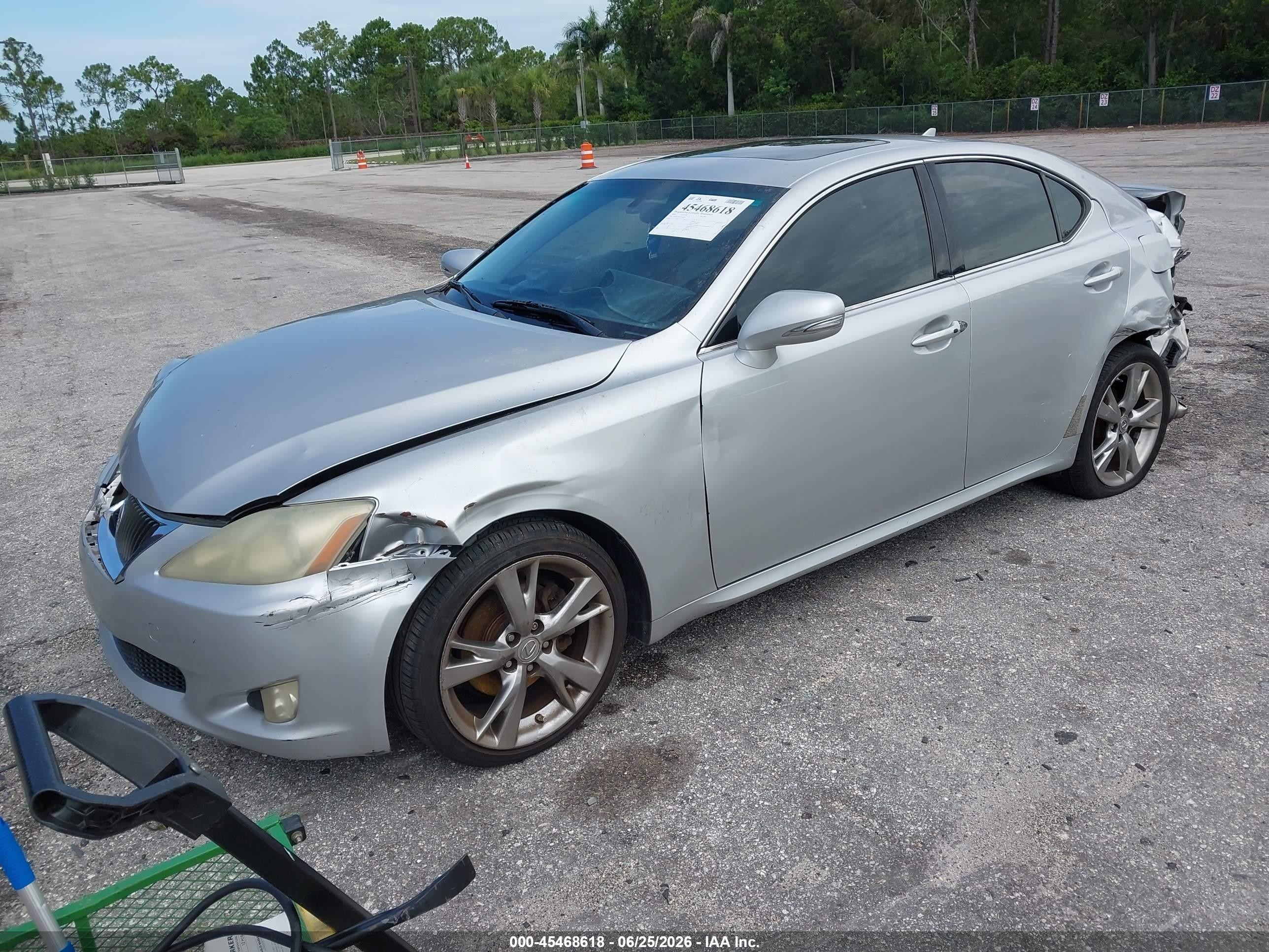 2009 Lexus Is 250   Silver vin: JTHBK262695100528