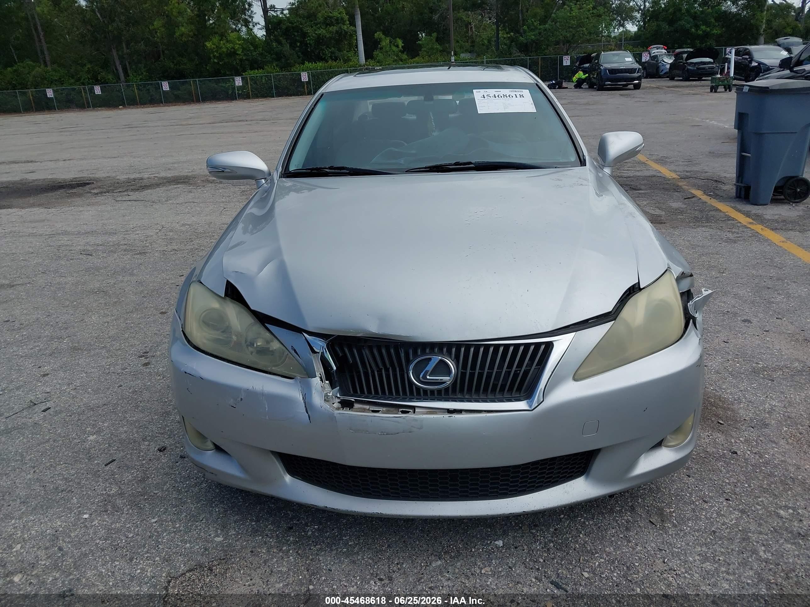 2009 Lexus Is 250   Silver vin: JTHBK262695100528