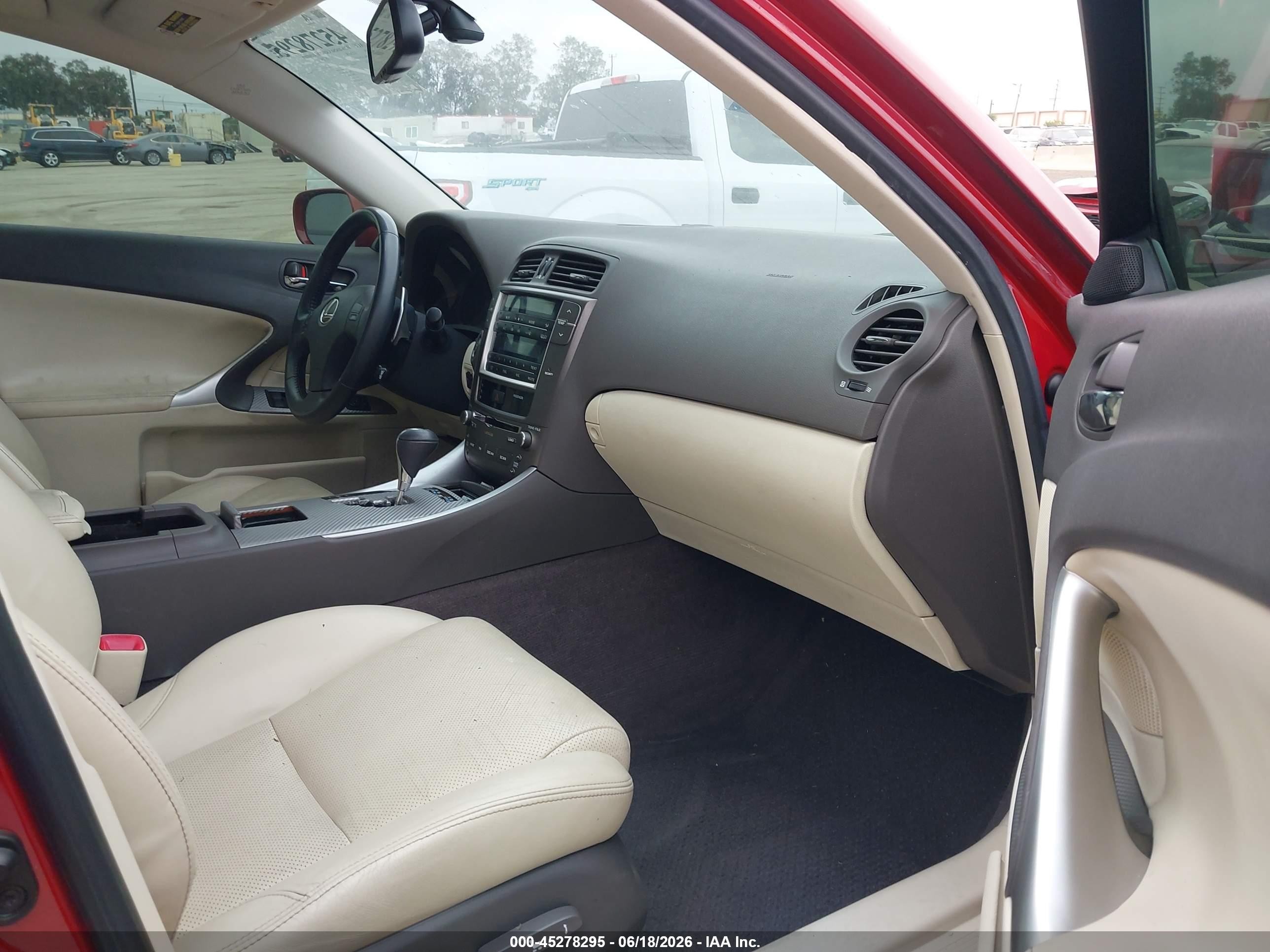 2009 Lexus Is 250   Red vin: JTHBK262695104823