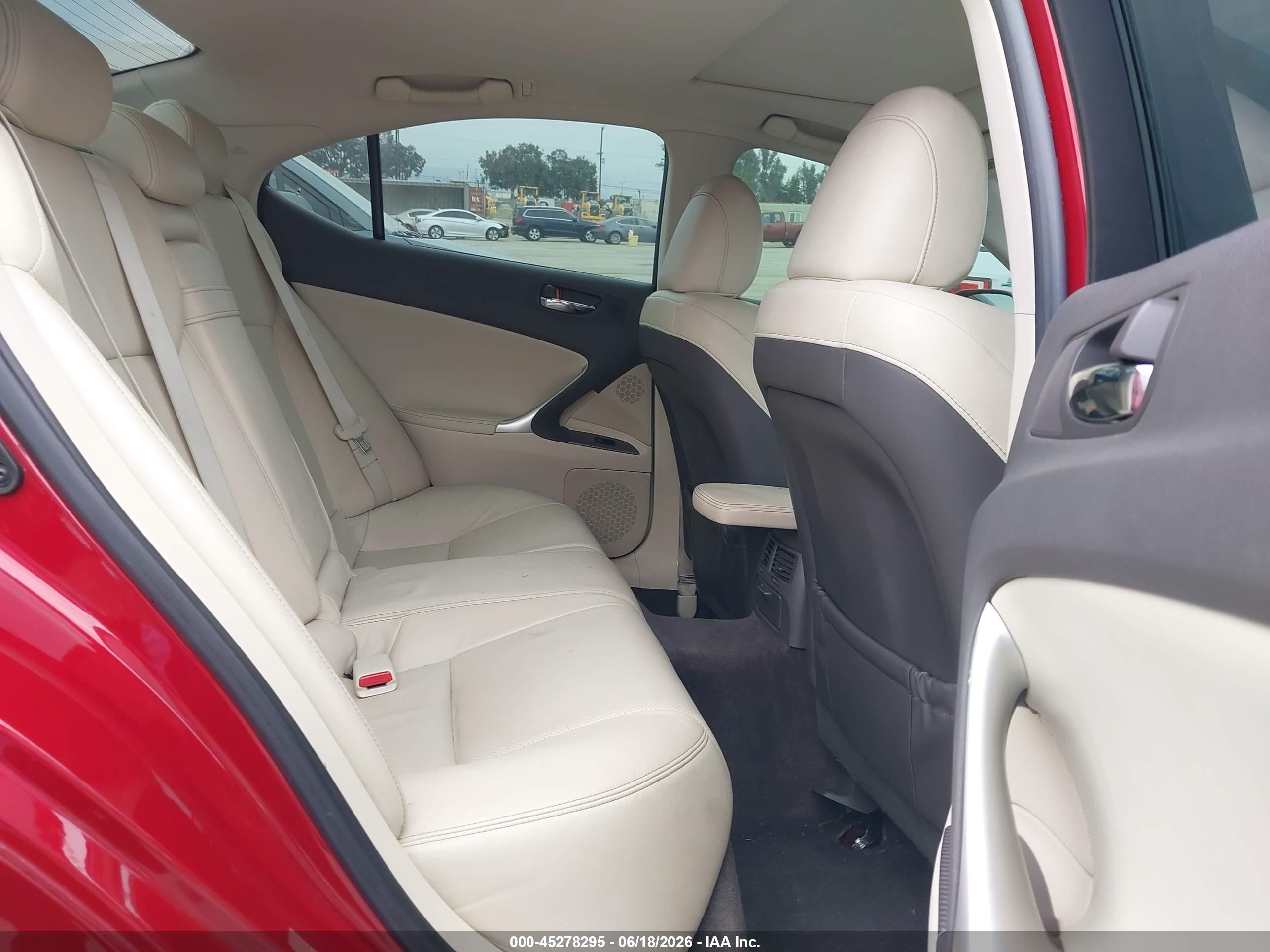 2009 Lexus Is 250   Red vin: JTHBK262695104823