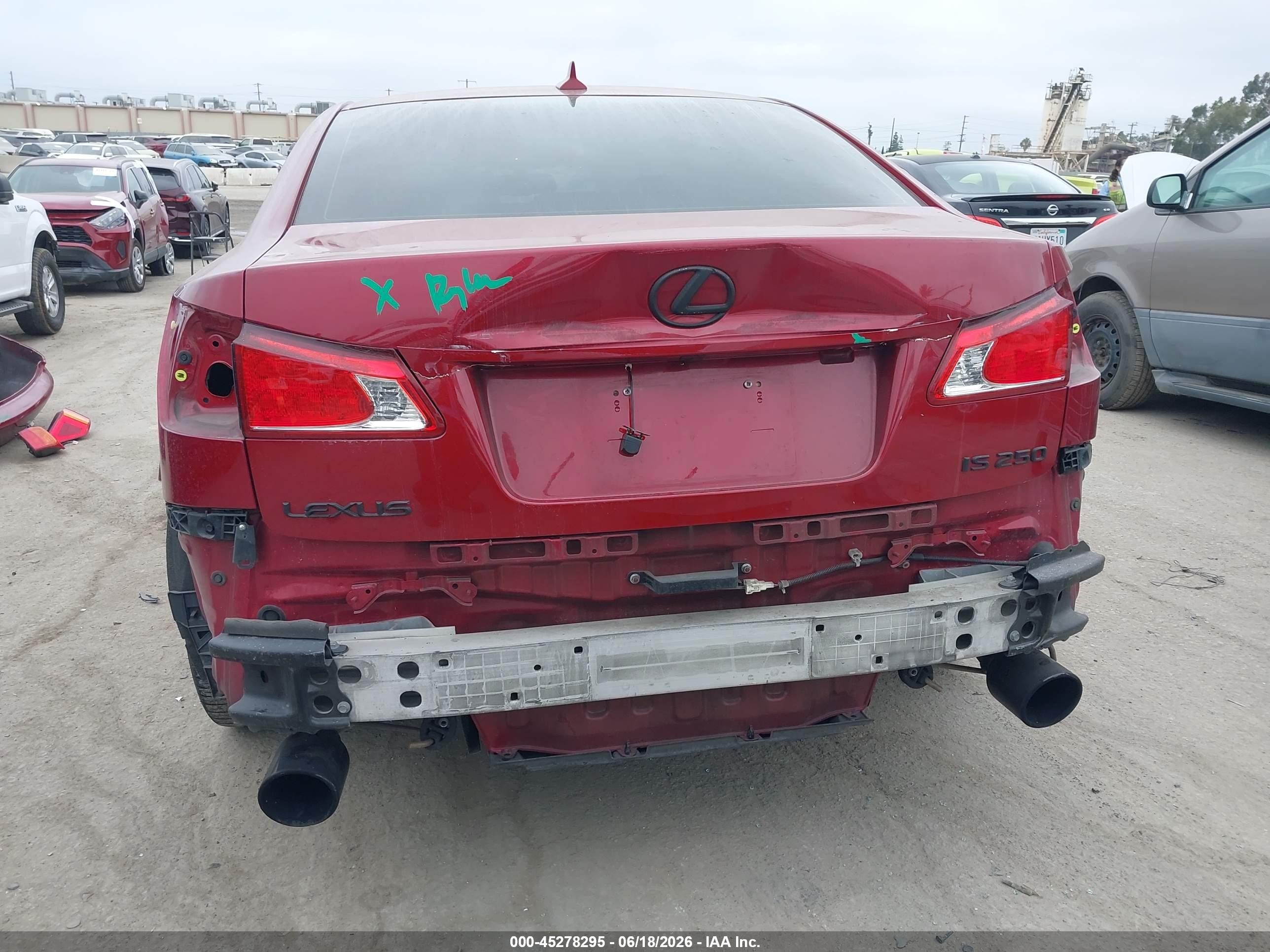 2009 Lexus Is 250   Red vin: JTHBK262695104823