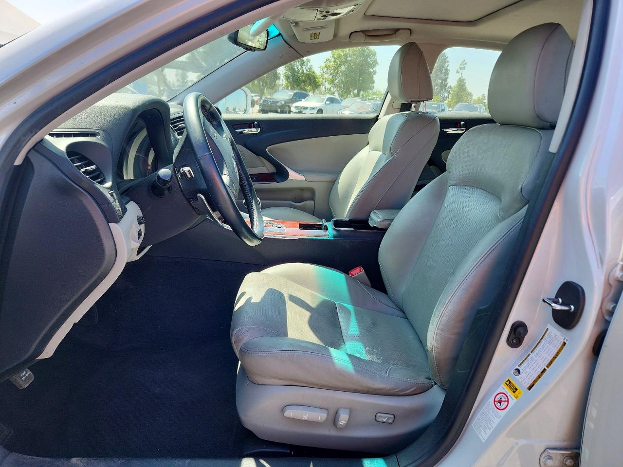 2008 Lexus Is 250 Base White vin: JTHBK262785065626