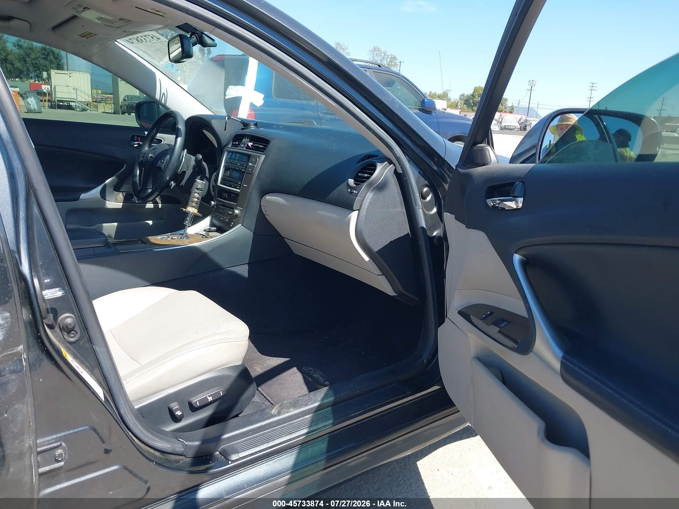 2009 Lexus Is 250   Black vin: JTHBK262795088129