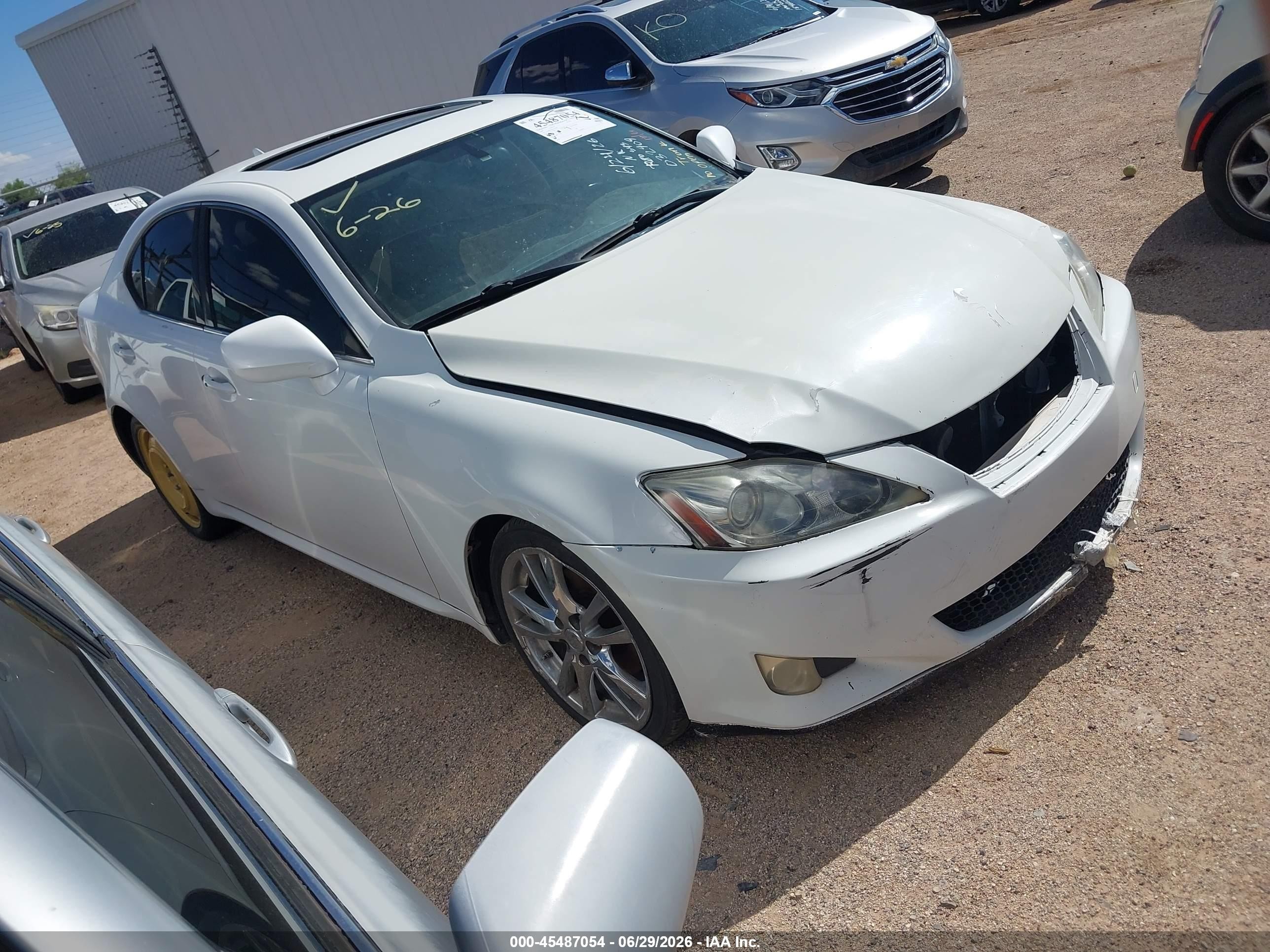 2007 Lexus Is 250   White vin: JTHBK262872032909