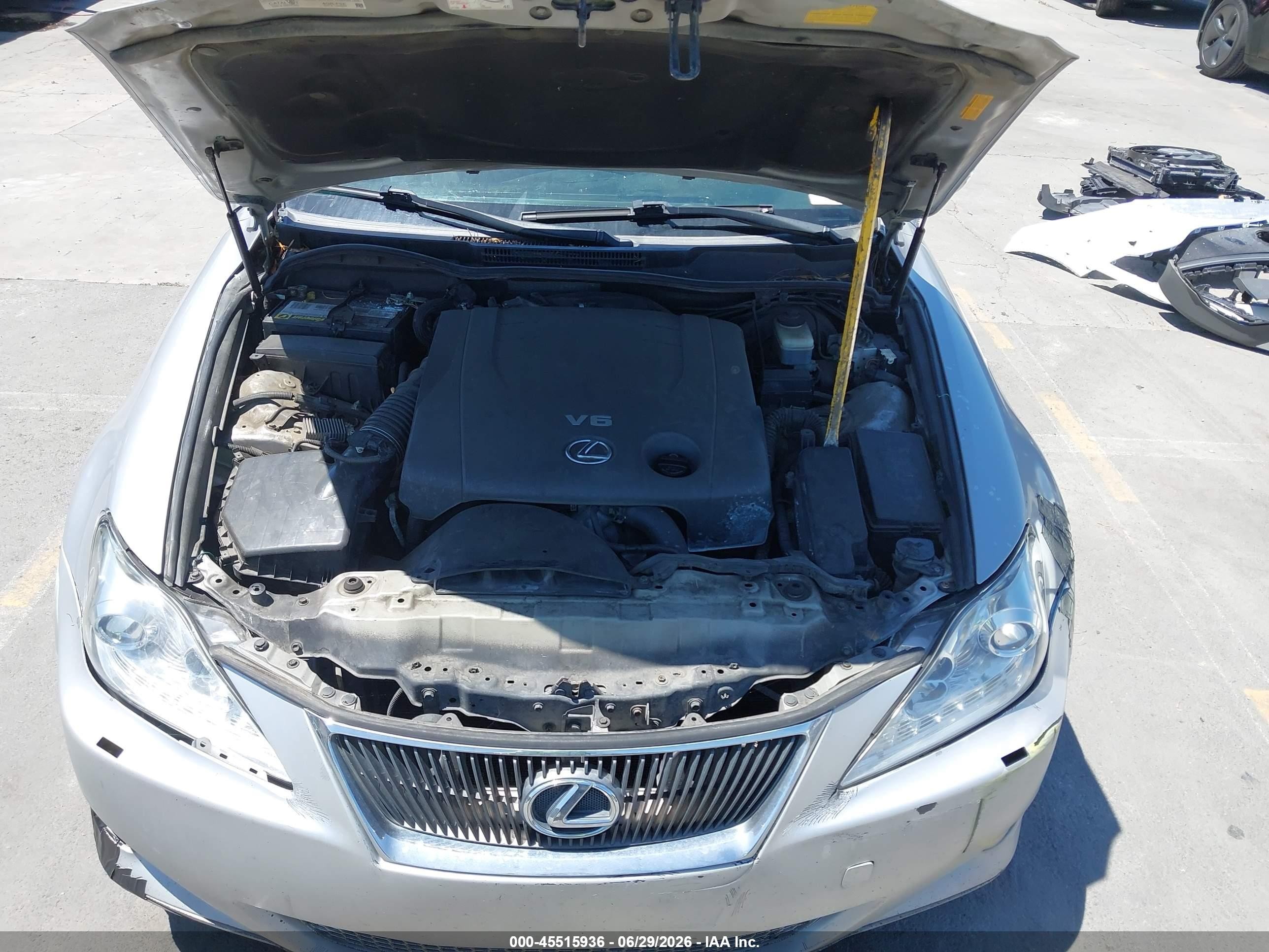 2007 Lexus Is 250   Silver vin: JTHBK262875039275