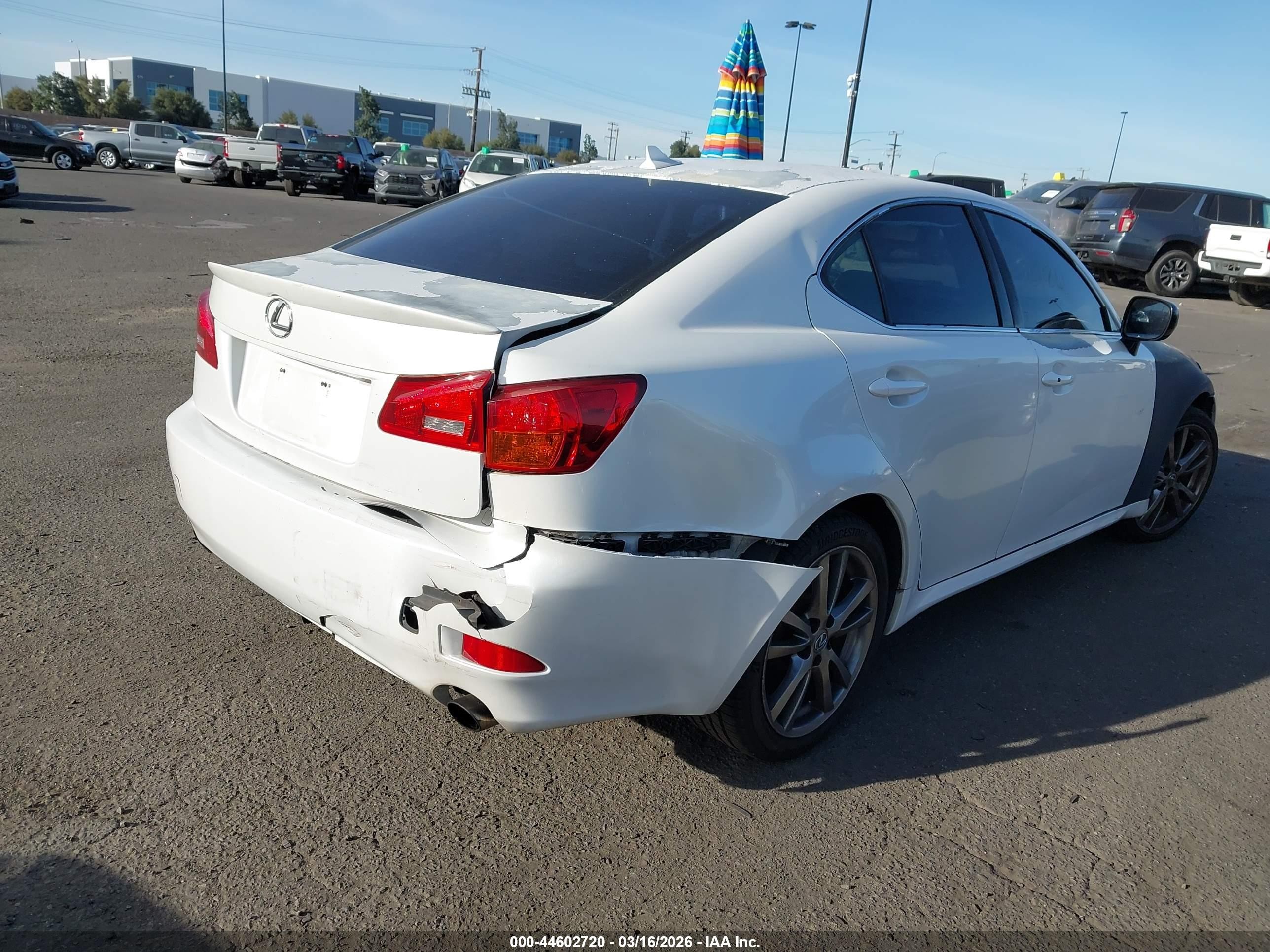 2008 Lexus Is 250 Белый vin: JTHBK262882065538