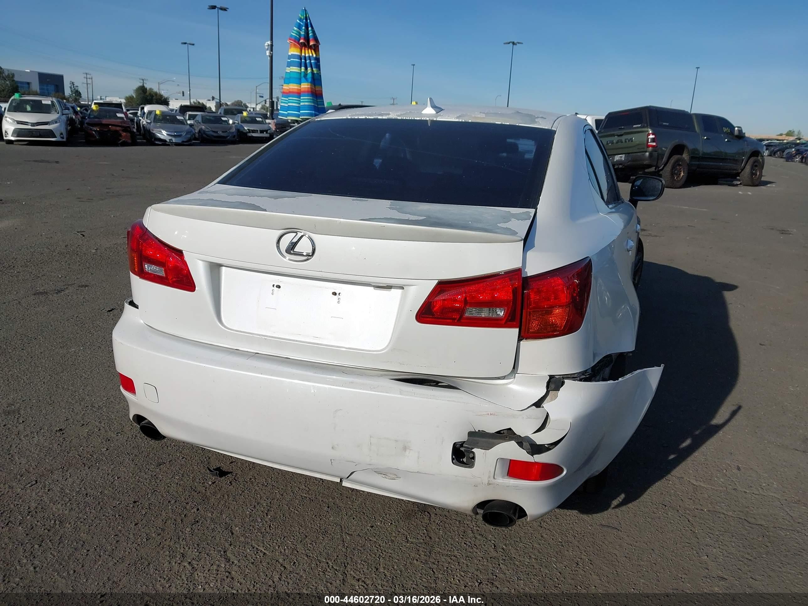2008 Lexus Is 250 Белый vin: JTHBK262882065538