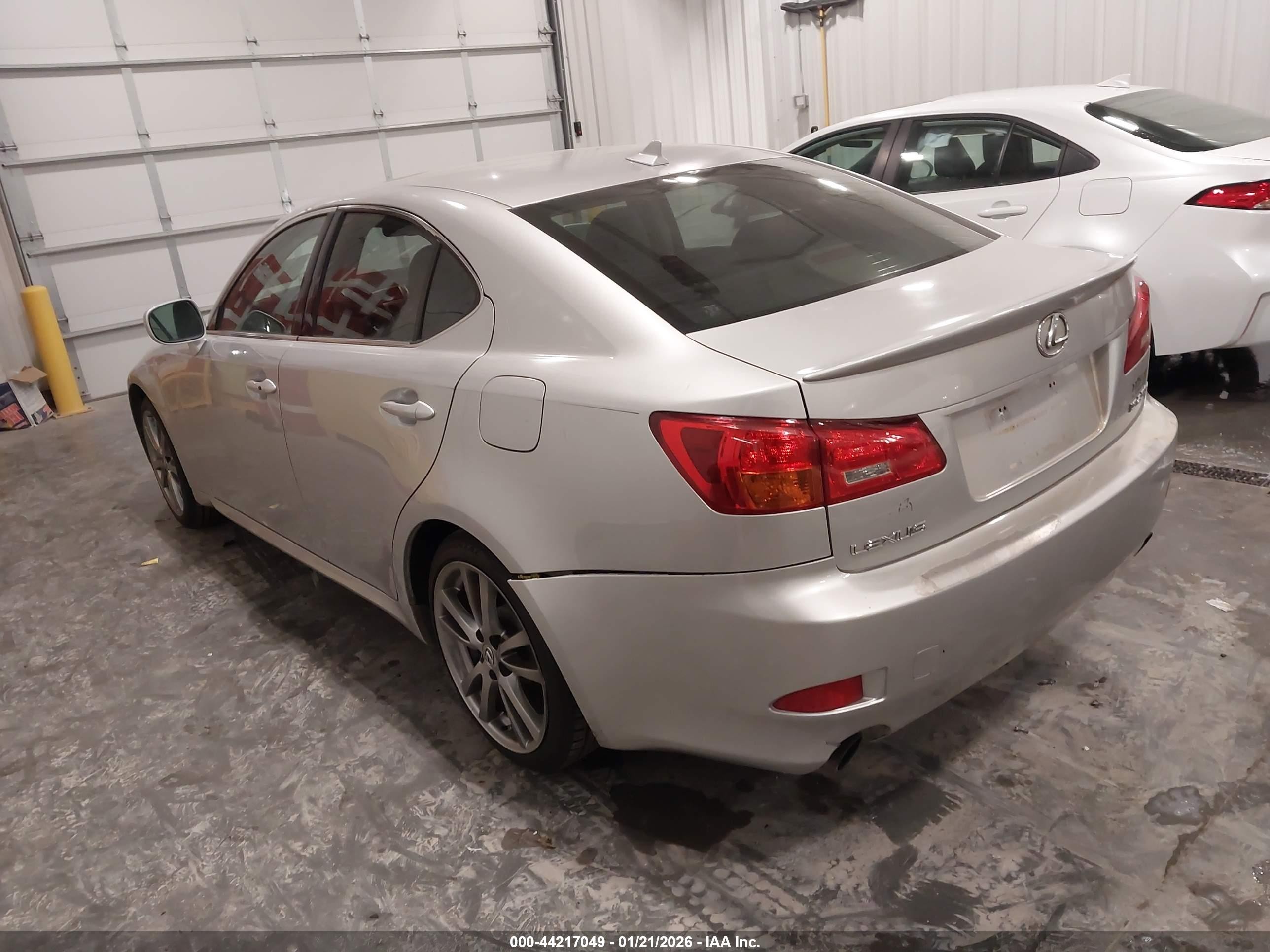 2008 Lexus Is 250   Silver vin: JTHBK262885069572
