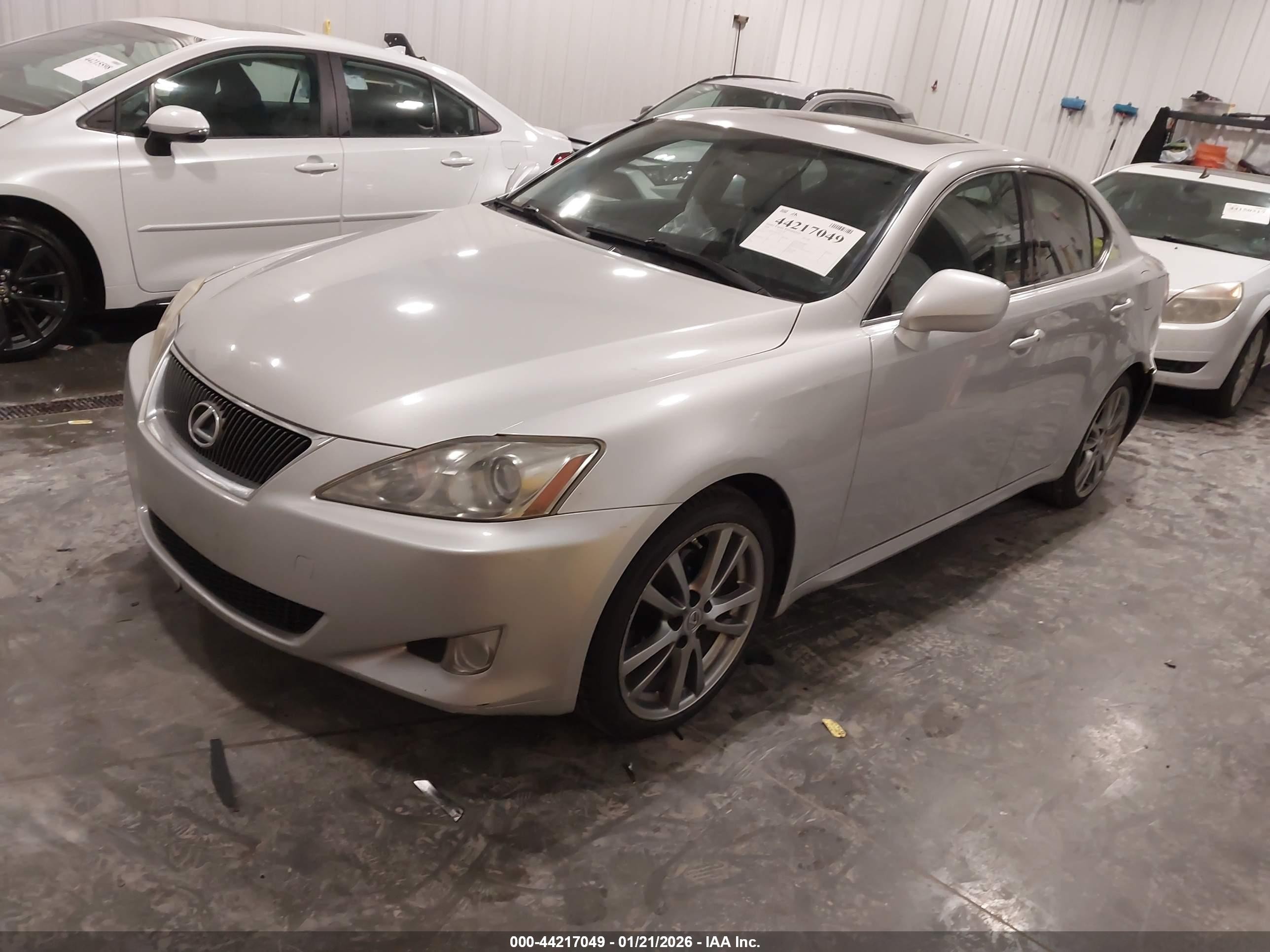 2008 Lexus Is 250   Silver vin: JTHBK262885069572