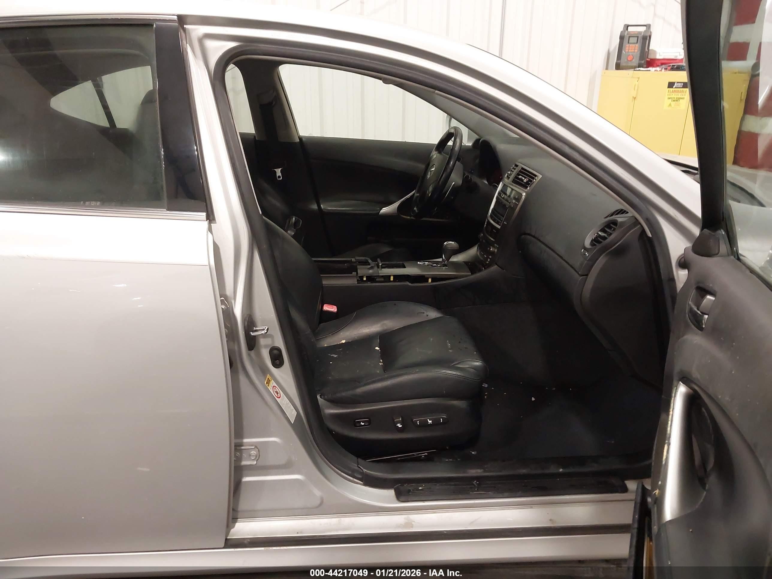 2008 Lexus Is 250   Silver vin: JTHBK262885069572