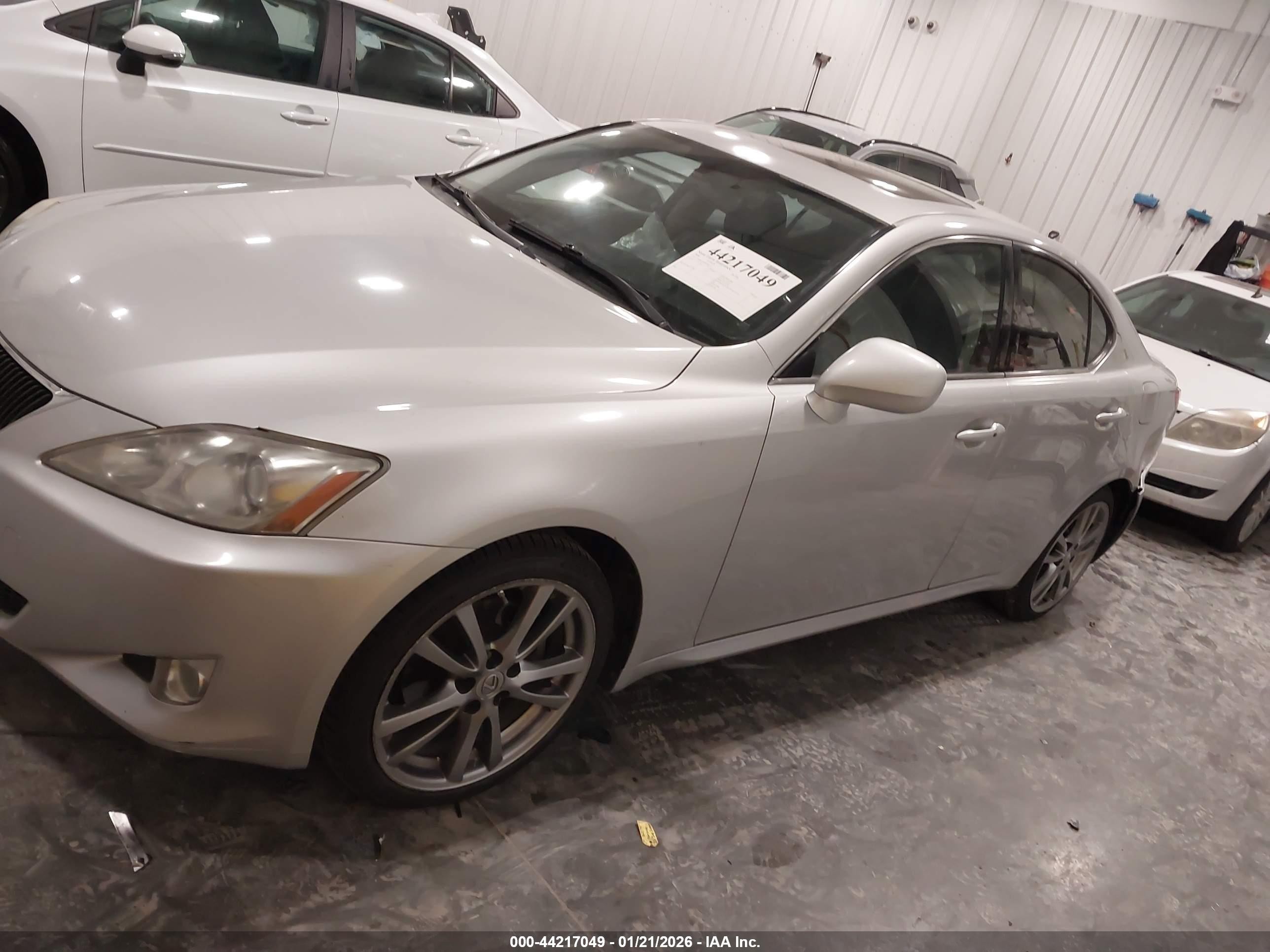 2008 Lexus Is 250   Silver vin: JTHBK262885069572