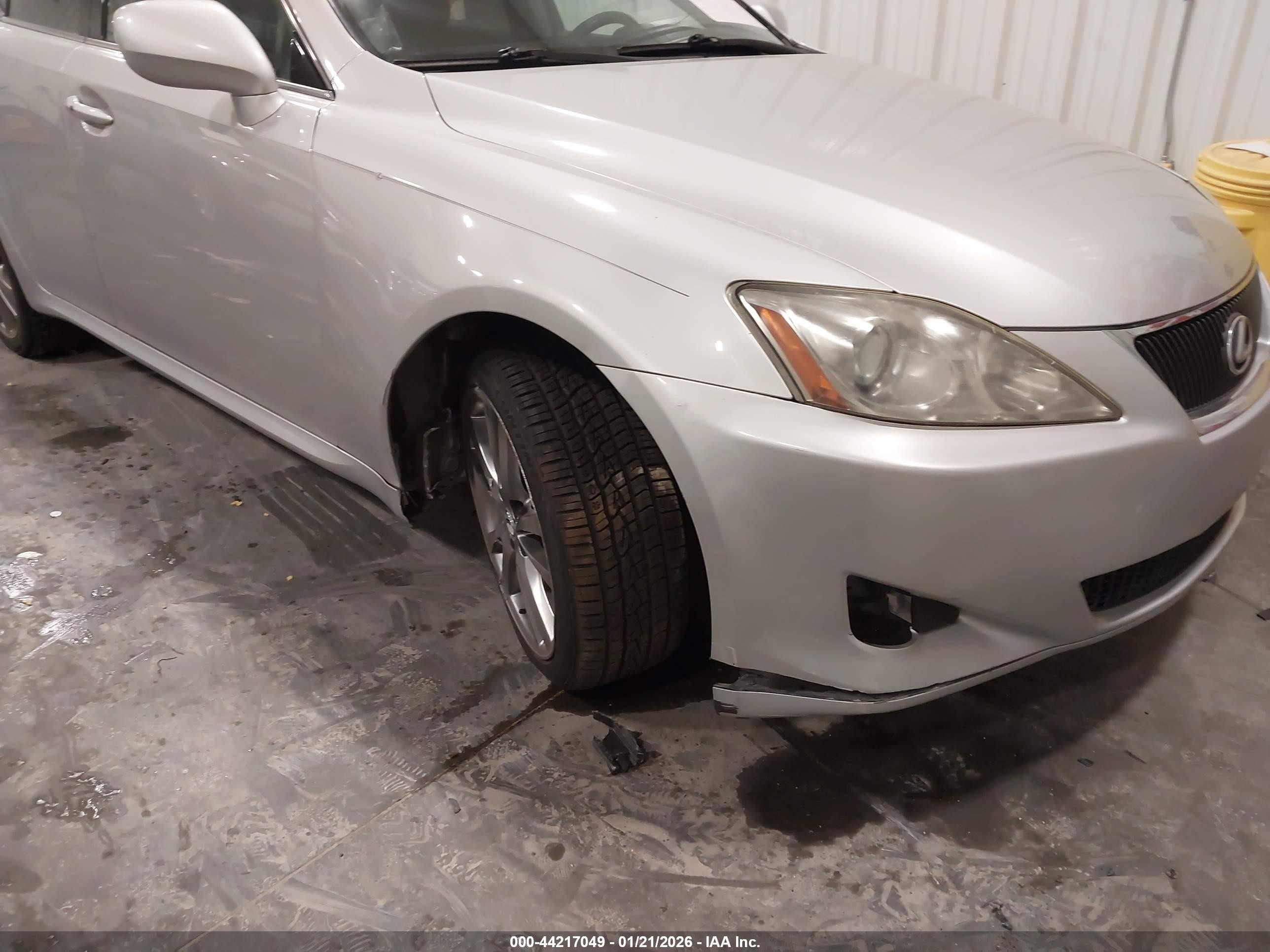 2008 Lexus Is 250   Silver vin: JTHBK262885069572