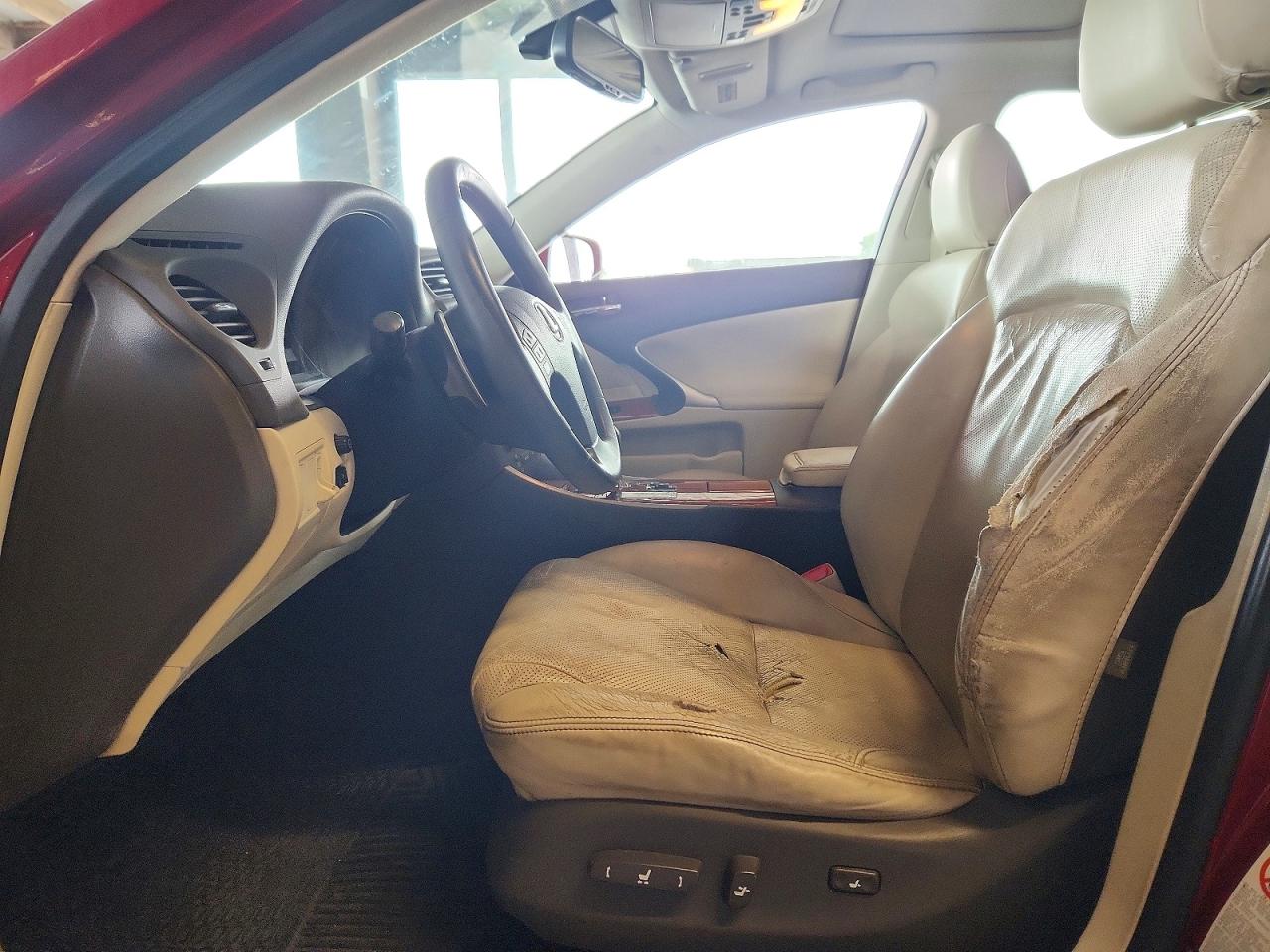 2009 Lexus Is 250 Base Red vin: JTHBK262895104130