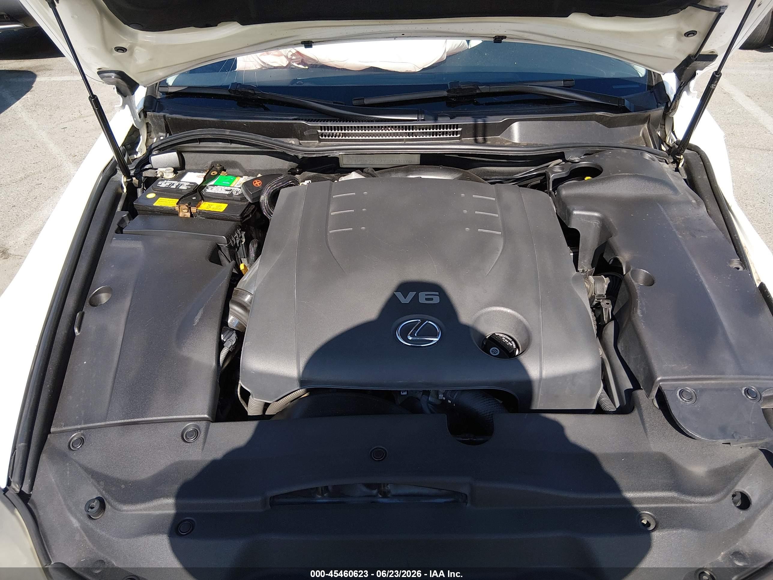 2007 Lexus Is 250   White vin: JTHBK262972024270