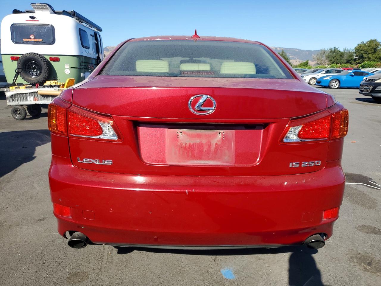 2009 Lexus Is 250 Base Red vin: JTHBK262992086738