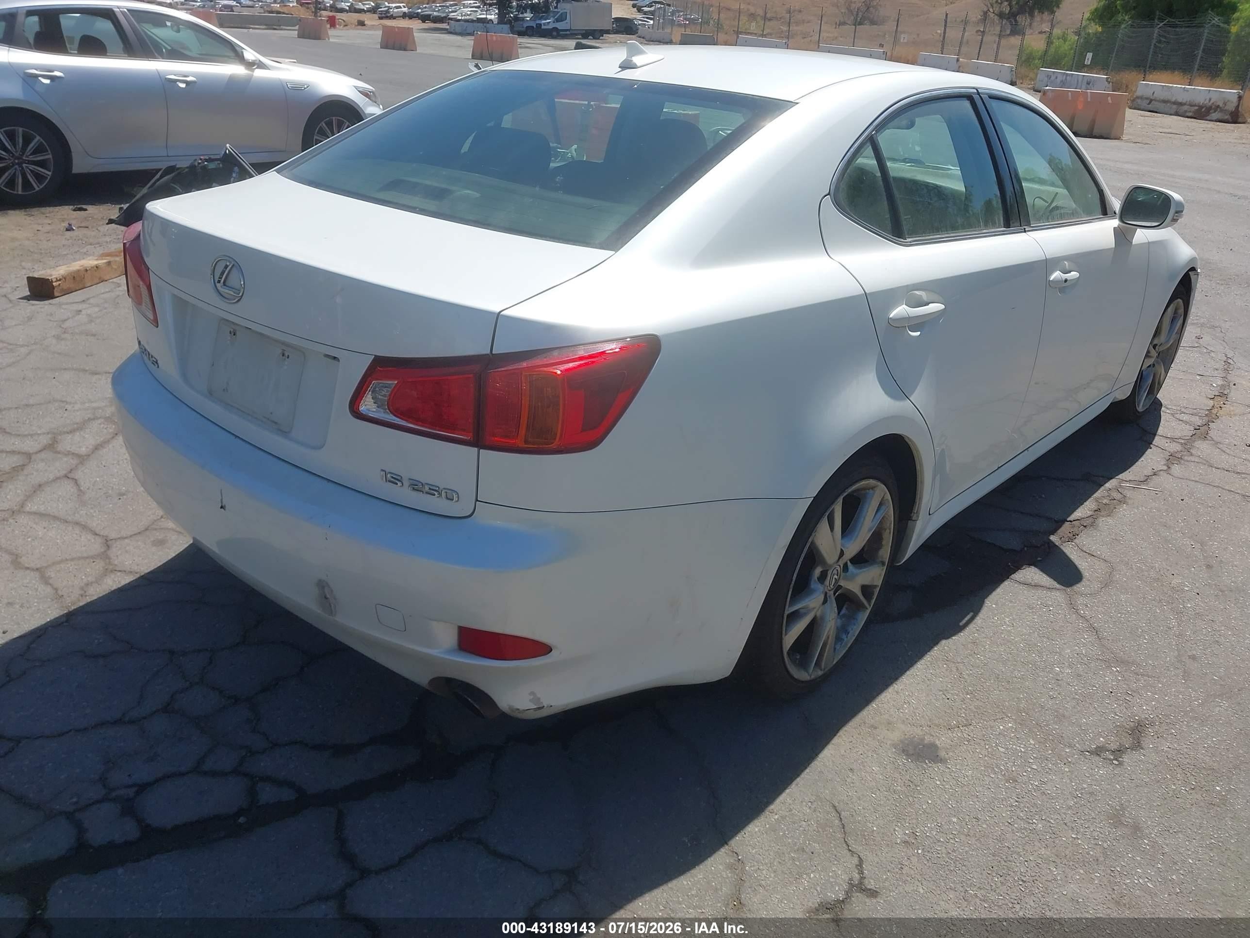 2009 Lexus Is 250   White vin: JTHBK262995094966