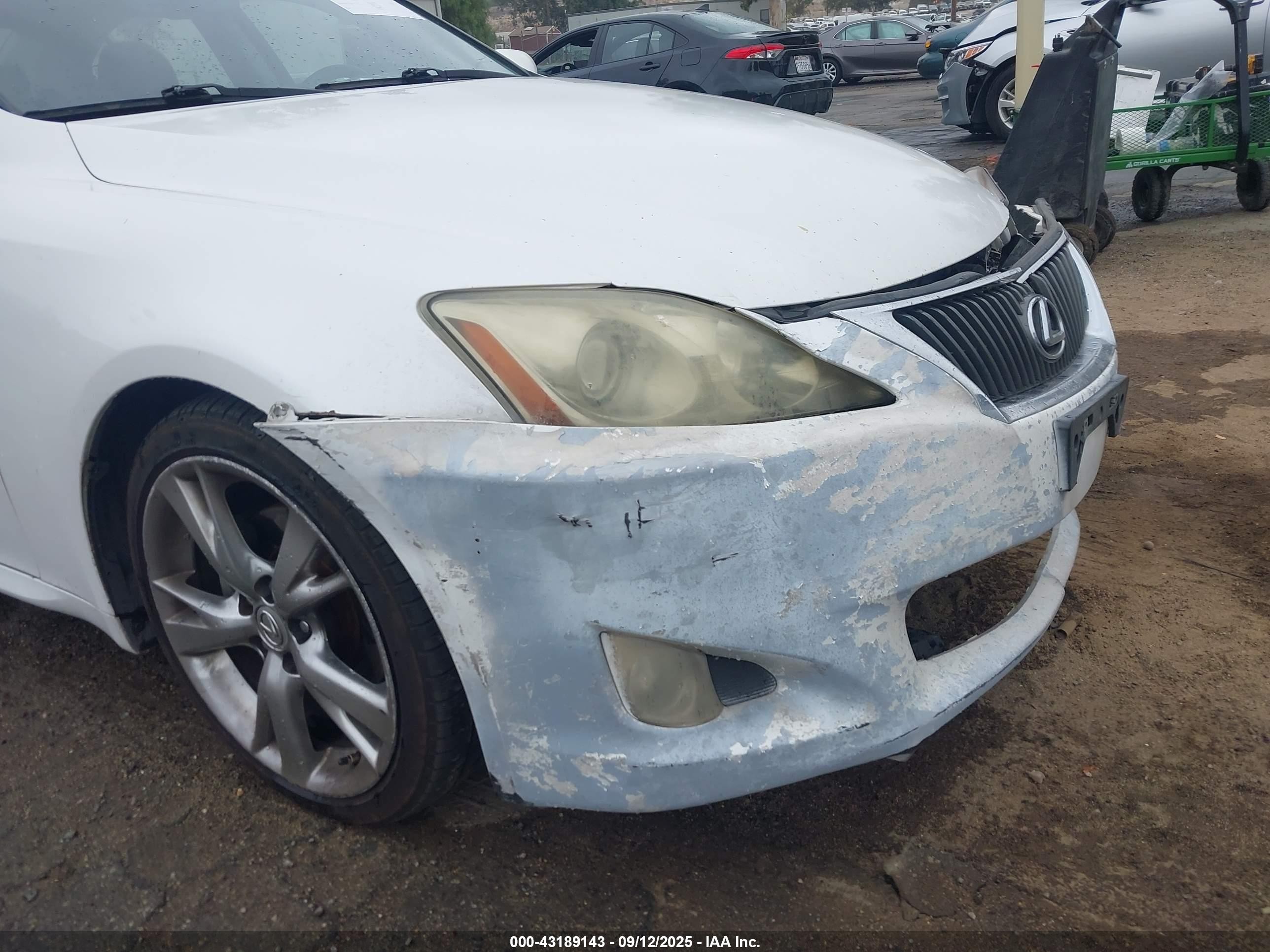 2009 Lexus Is 250   White vin: JTHBK262995094966