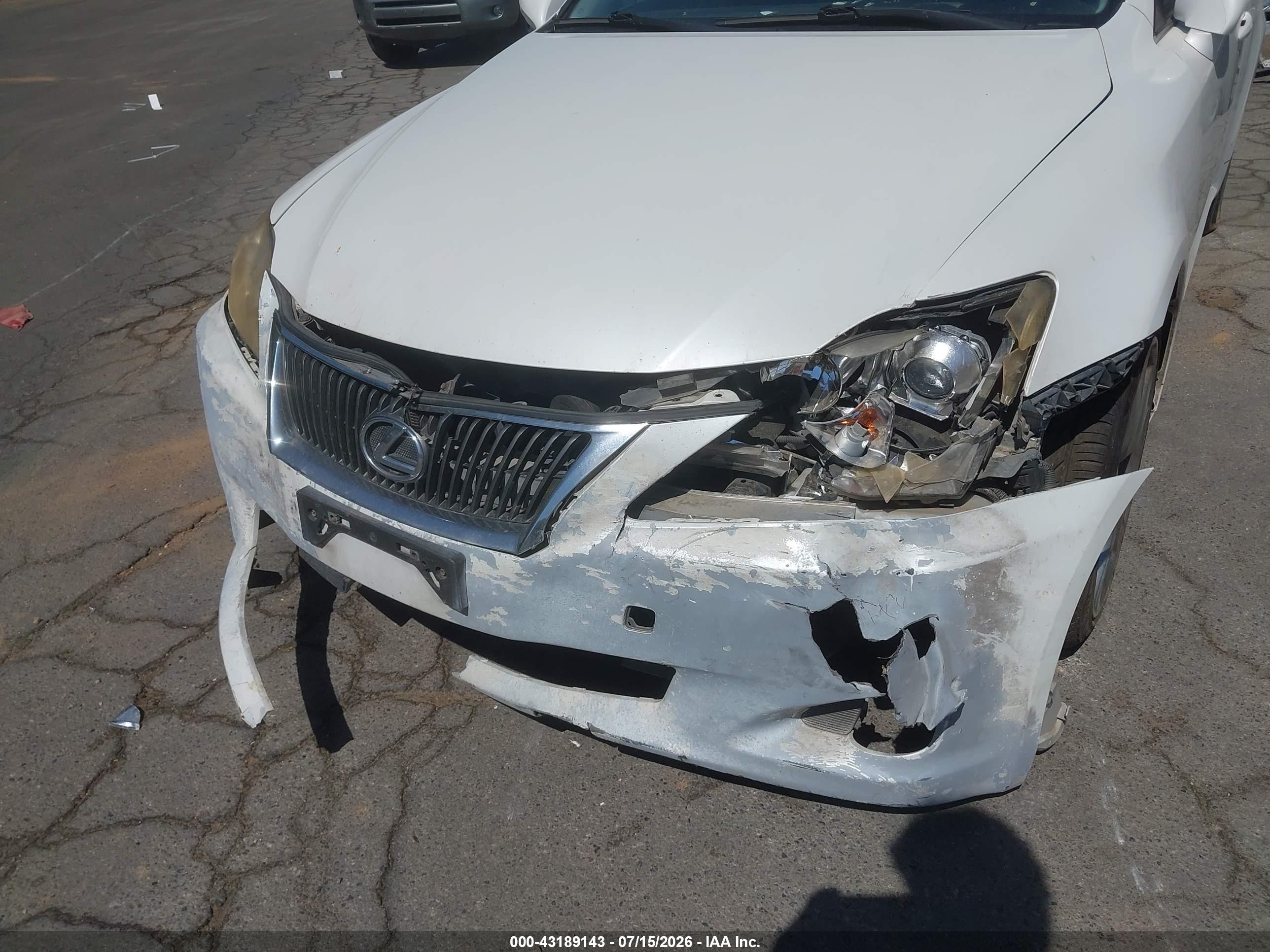 2009 Lexus Is 250   White vin: JTHBK262995094966