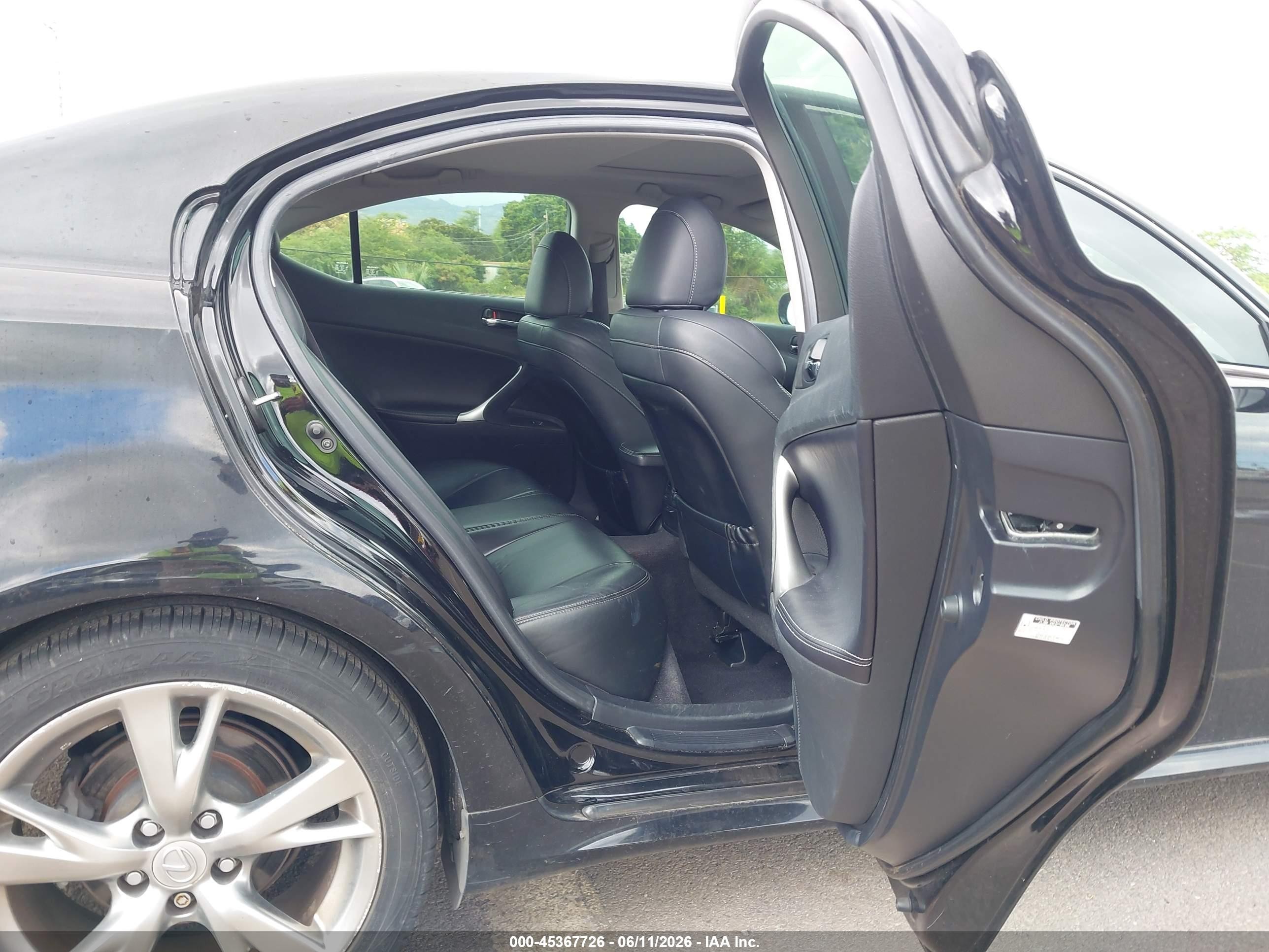2009 Lexus Is 250   Black vin: JTHBK262995095681