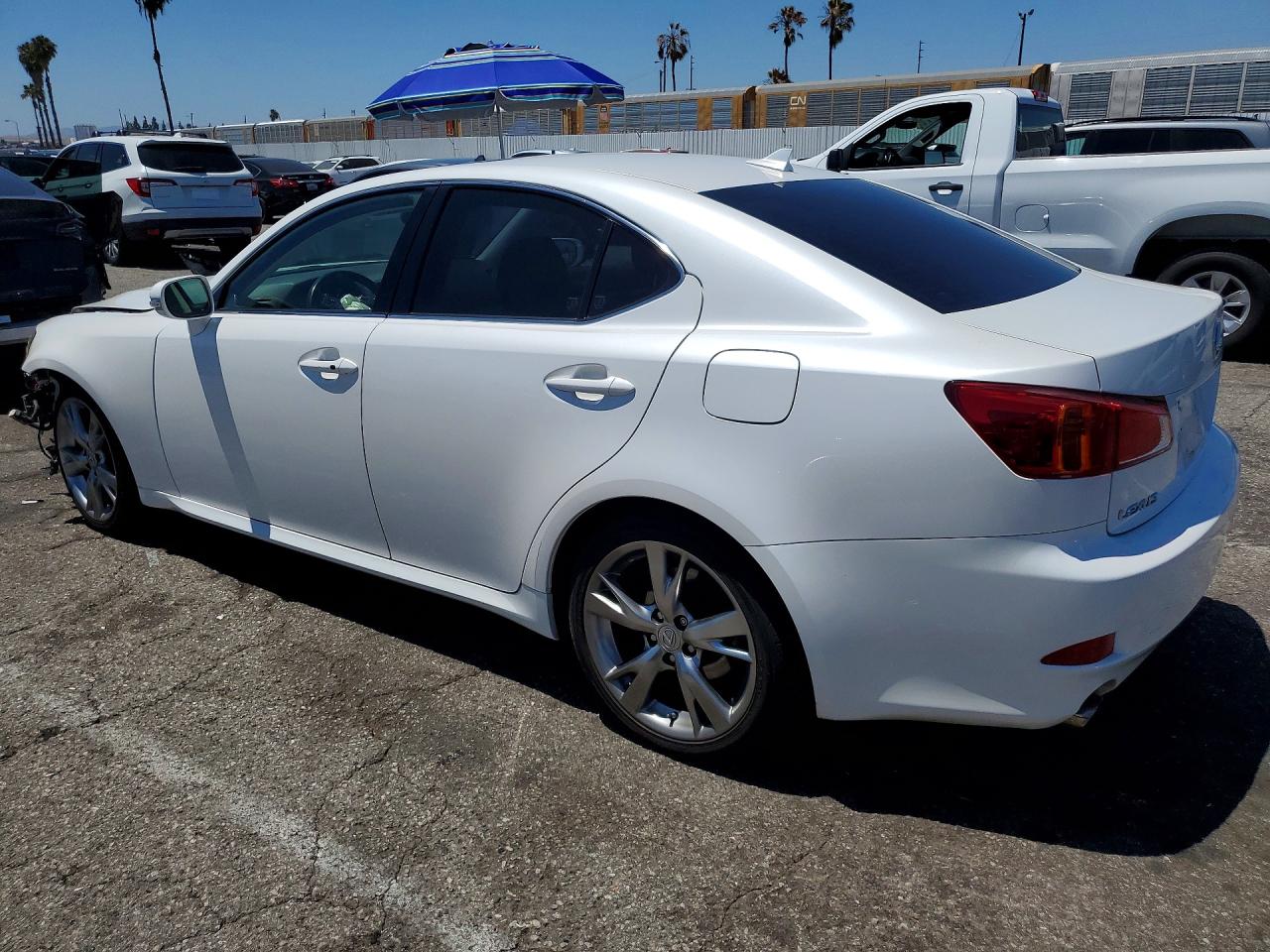 2009 Lexus Is 250 White vin: JTHBK262995102399