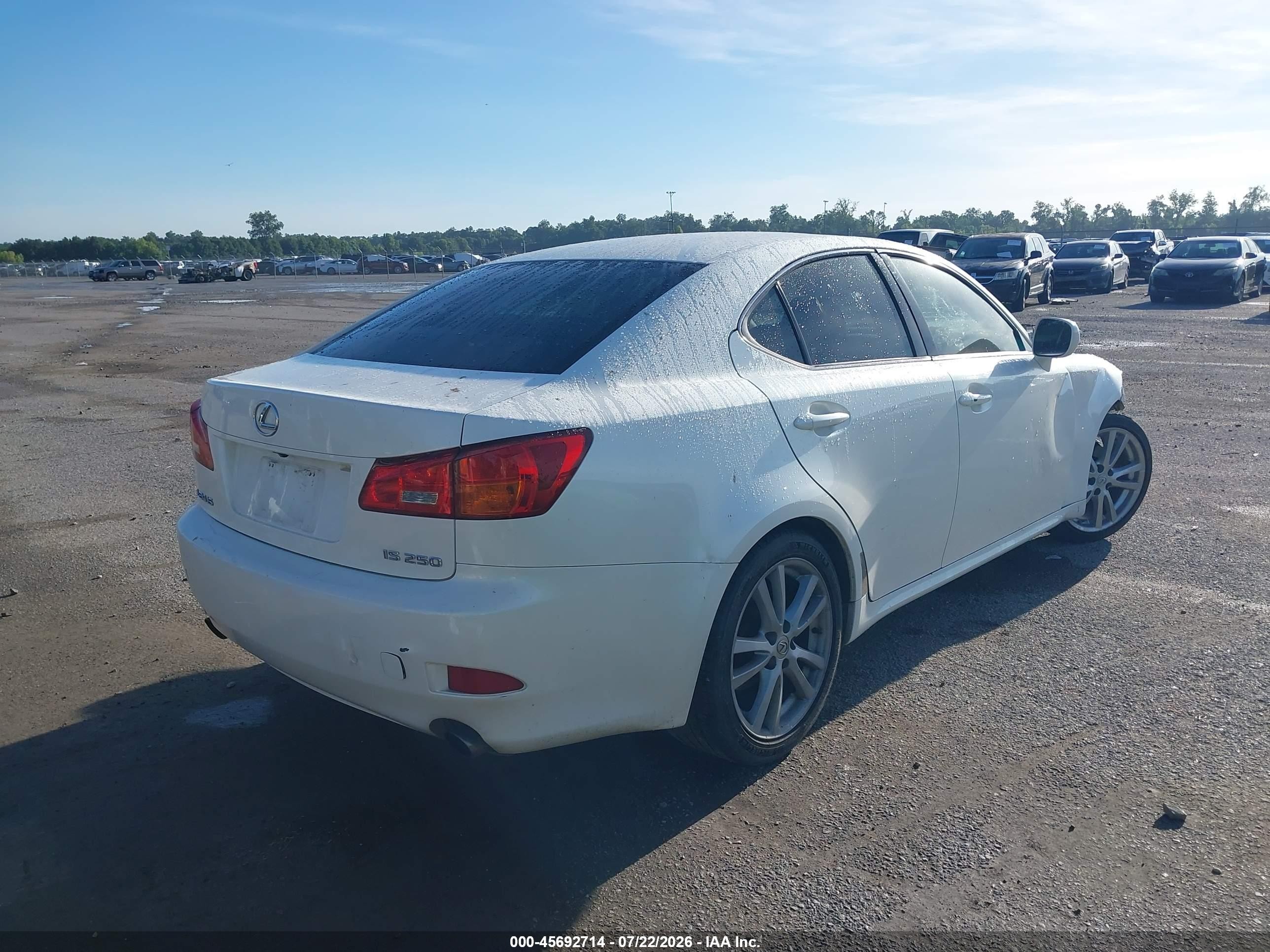 2006 Lexus Is 250   Белый vin: JTHBK262X62013275