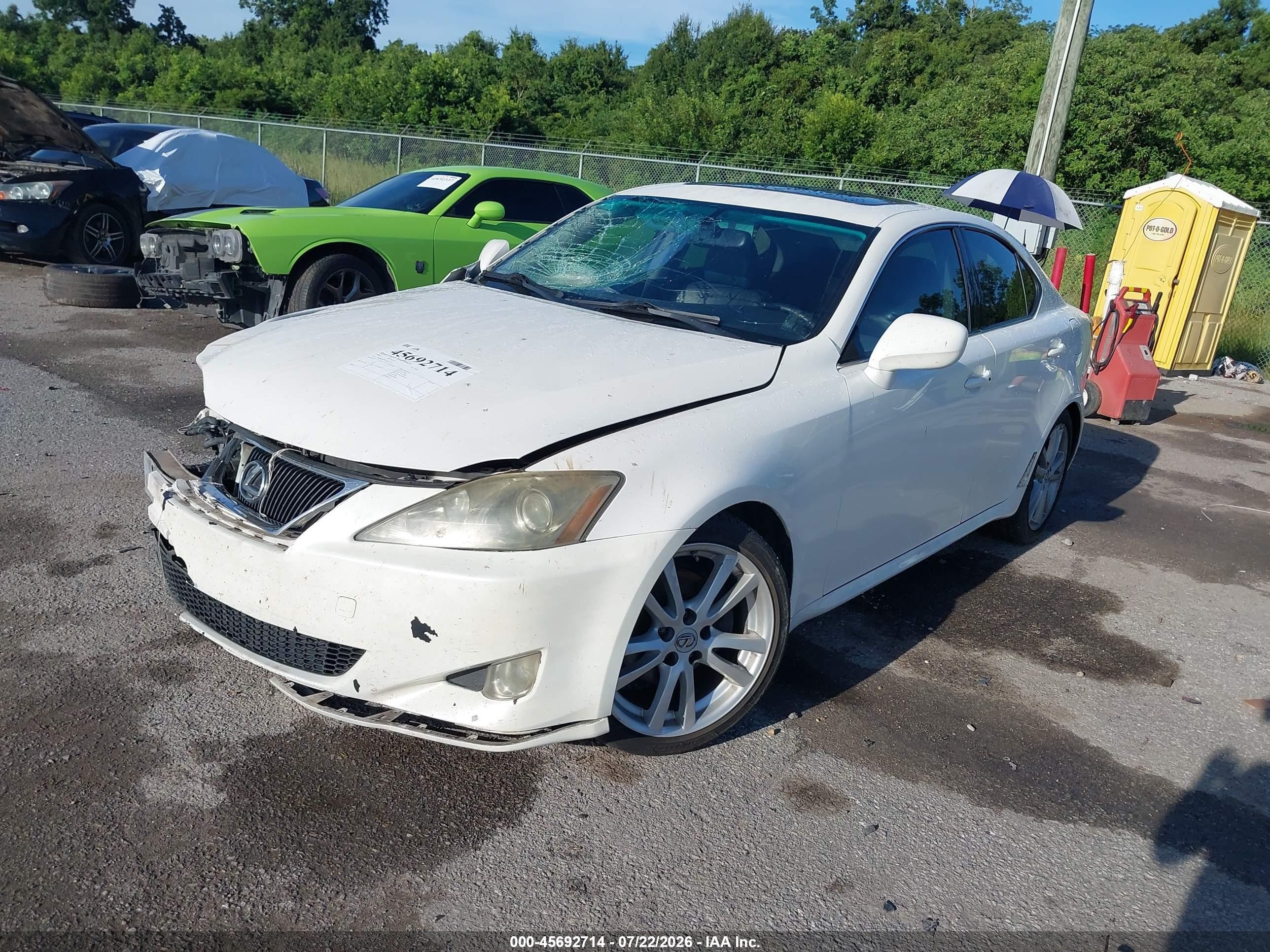 2006 Lexus Is 250   Белый vin: JTHBK262X62013275