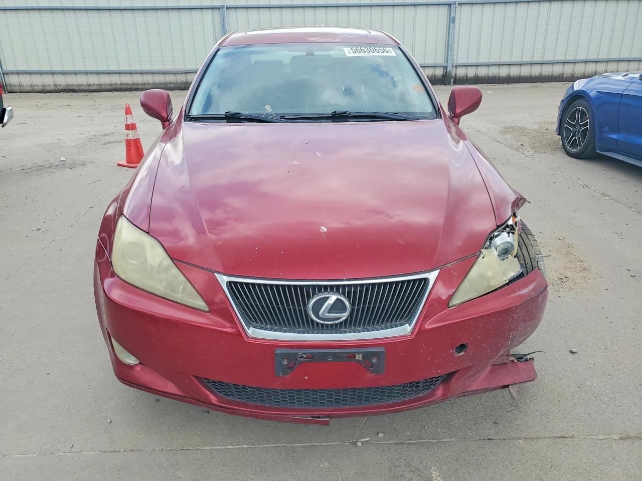 2008 Lexus Is 250 Red vin: JTHBK262X85064793