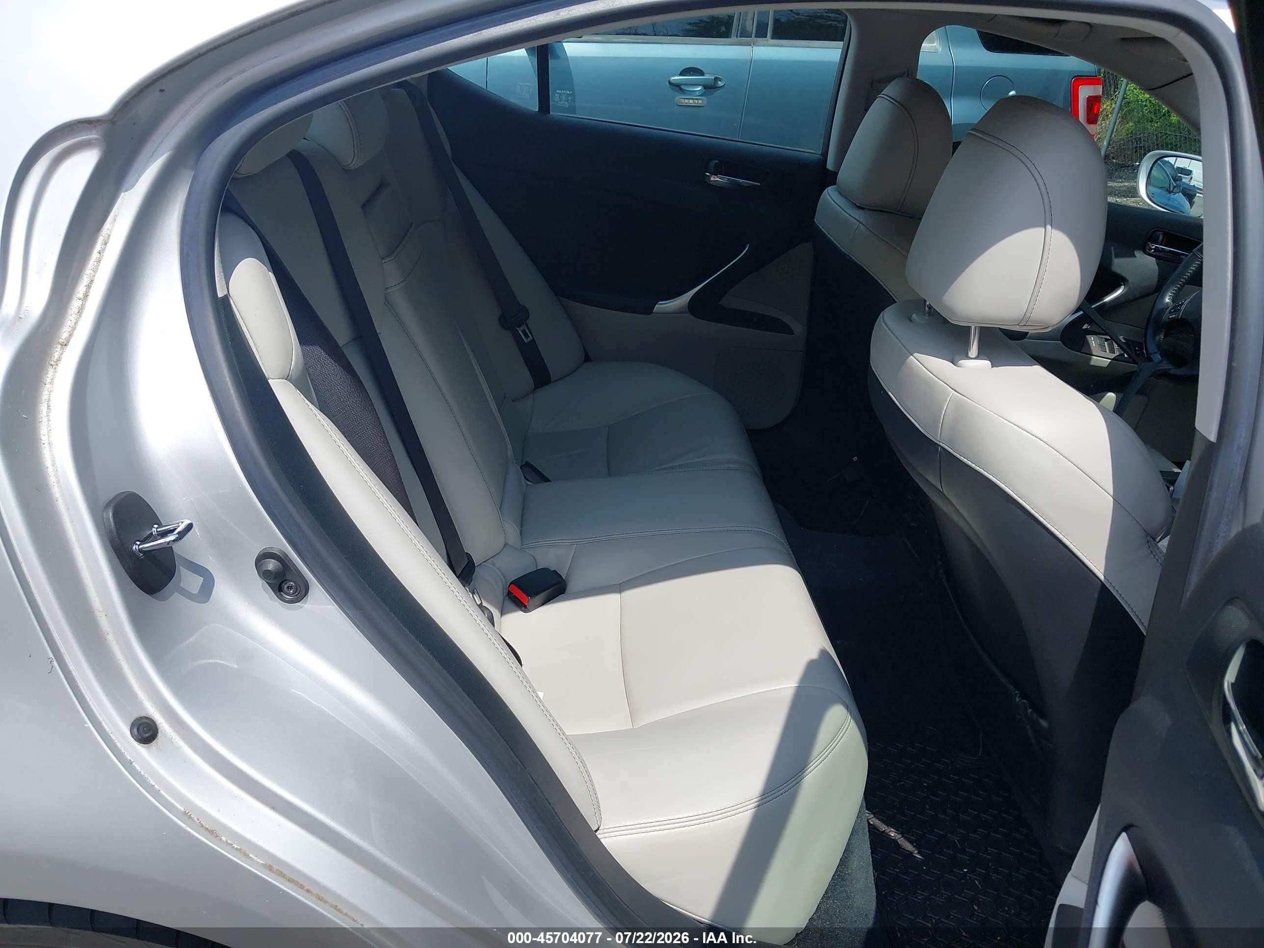 2009 Lexus Is 250   Silver vin: JTHBK262X95089307