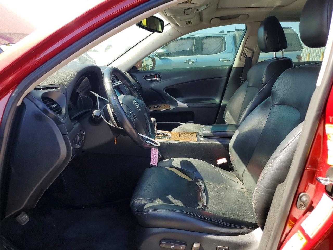 2009 Lexus Is 250 Red vin: JTHBK262X95097083