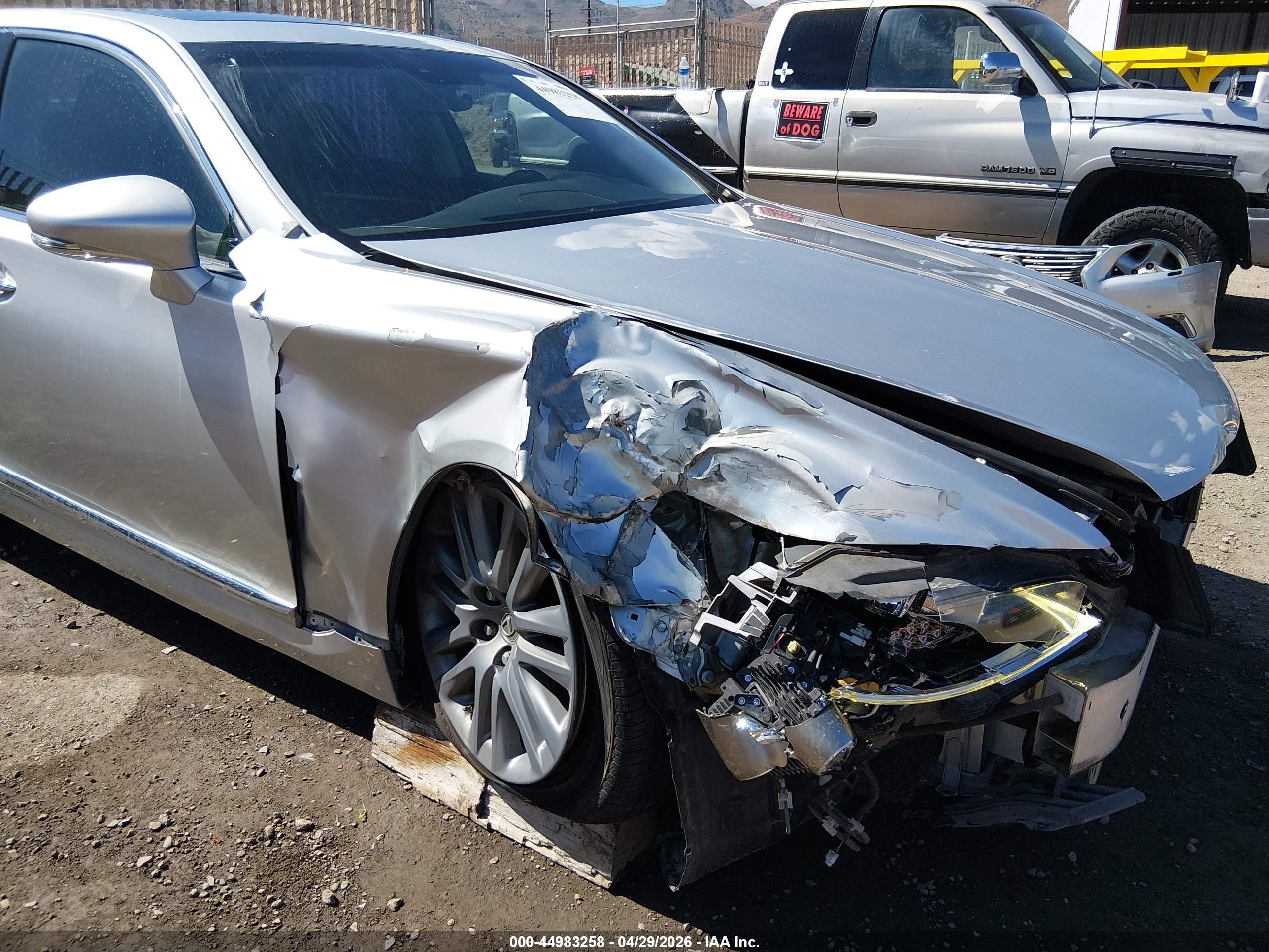 2013 Lexus Ls 460   Silver vin: JTHBL1EF3D5120093