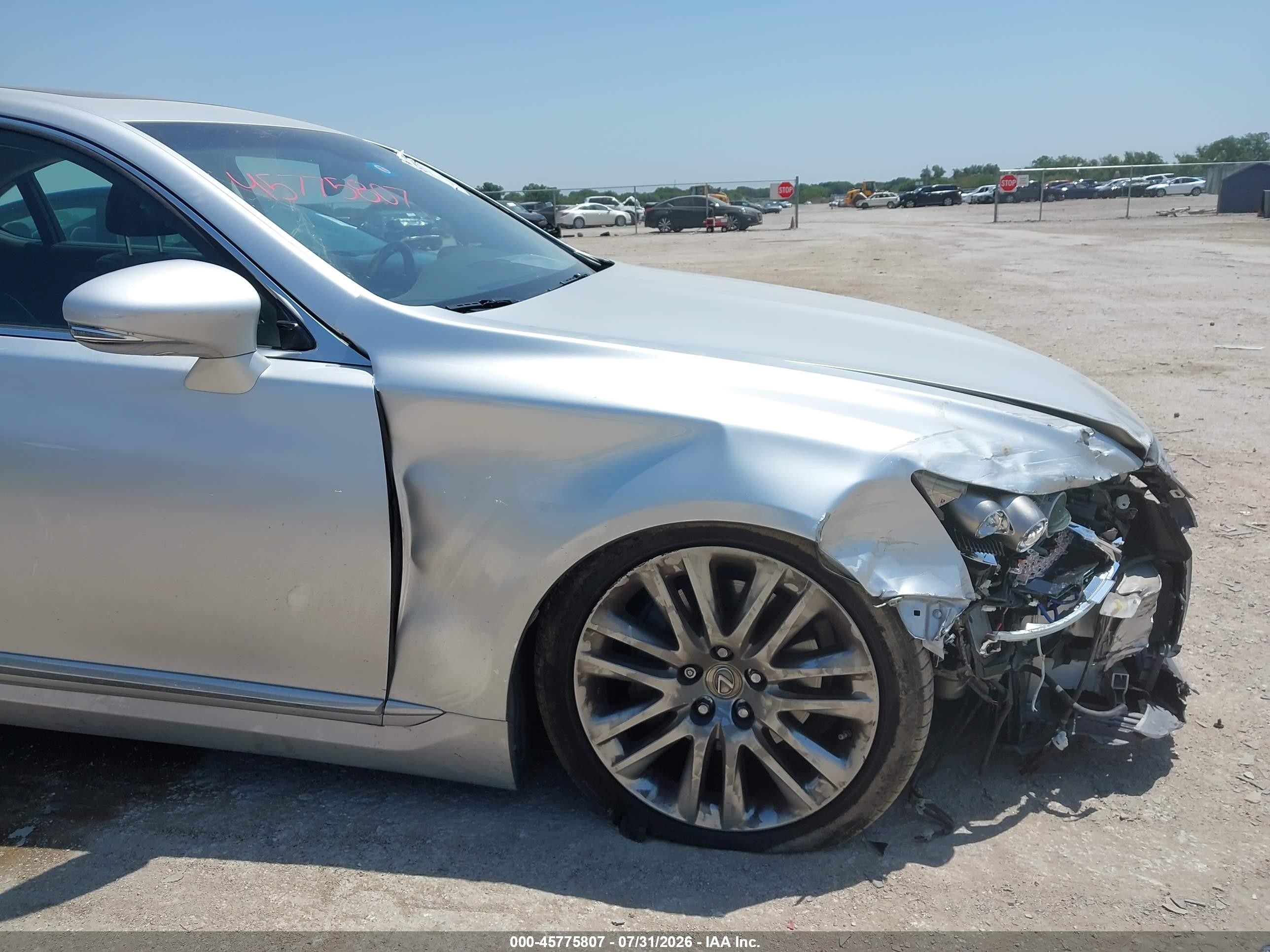 2013 Lexus Ls 460   Silver vin: JTHBL1EF5D5118975
