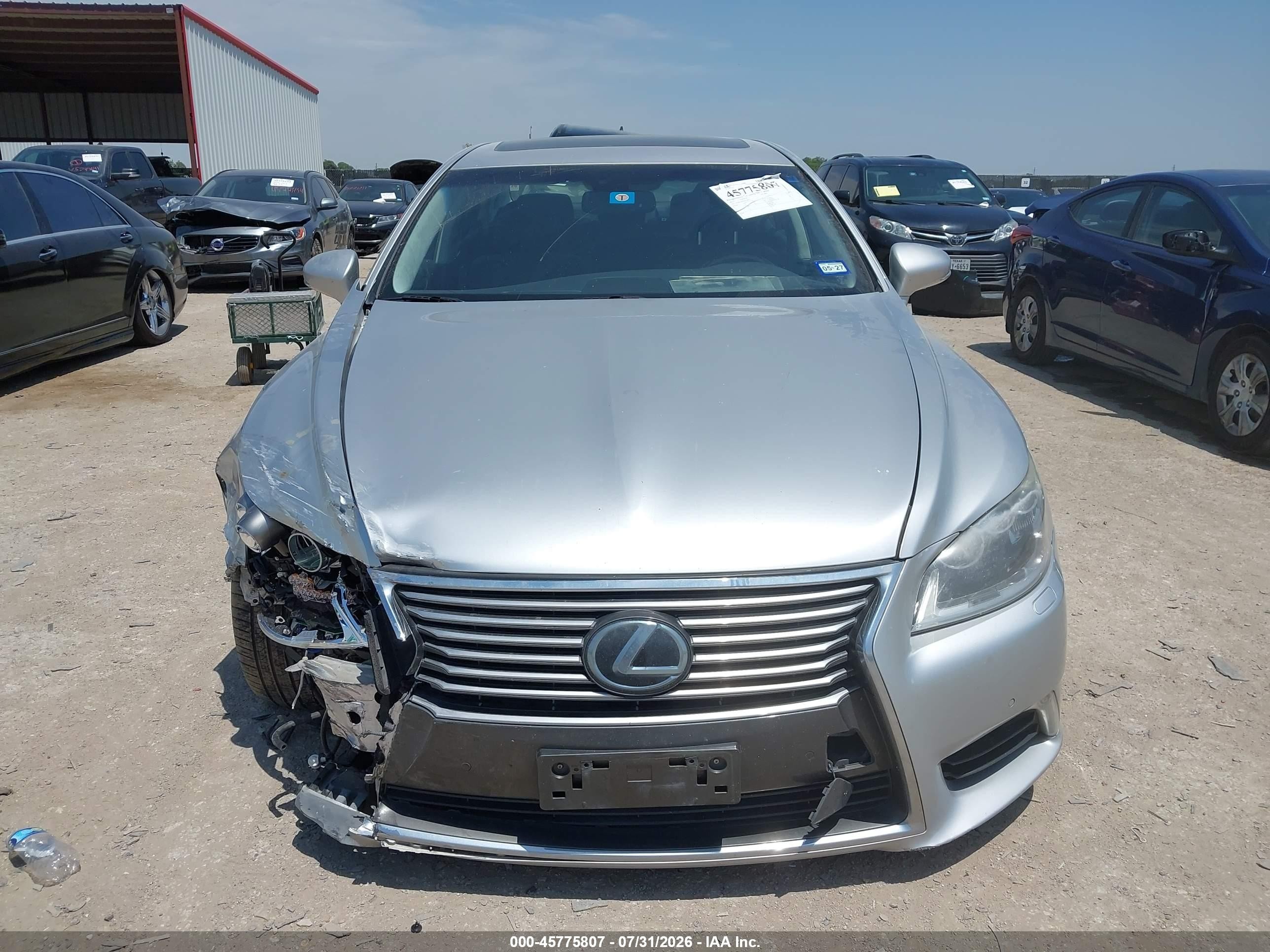 2013 Lexus Ls 460   Silver vin: JTHBL1EF5D5118975