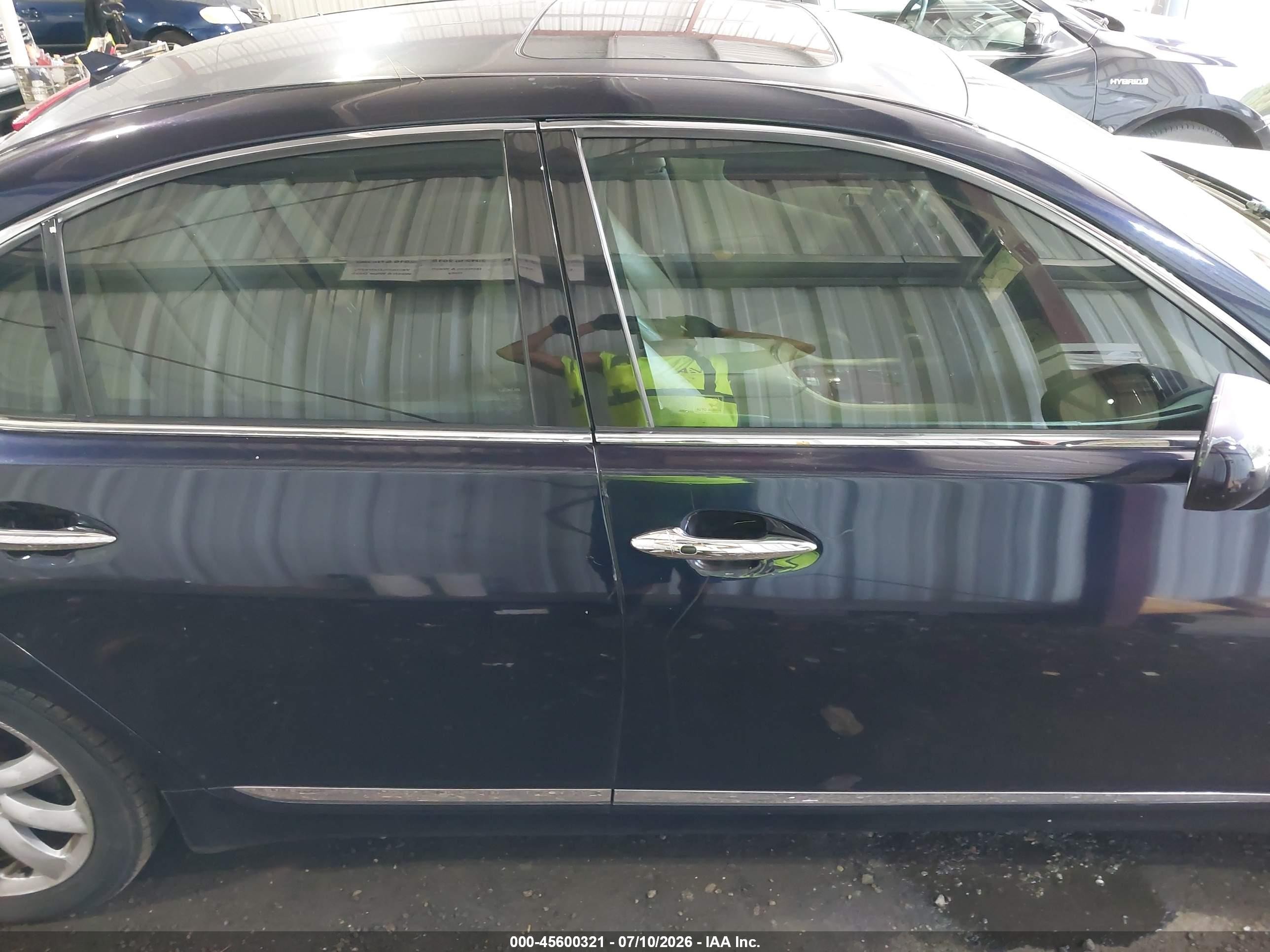 2008 Lexus Ls 460   Dark Blue vin: JTHBL46F085052213