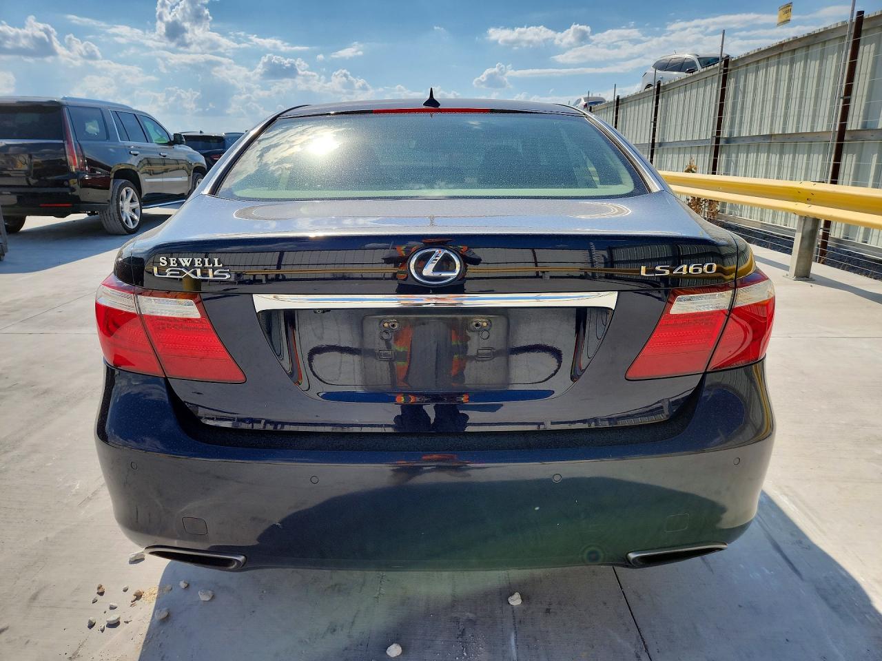 2008 Lexus Ls 460 Blue vin: JTHBL46F085061140